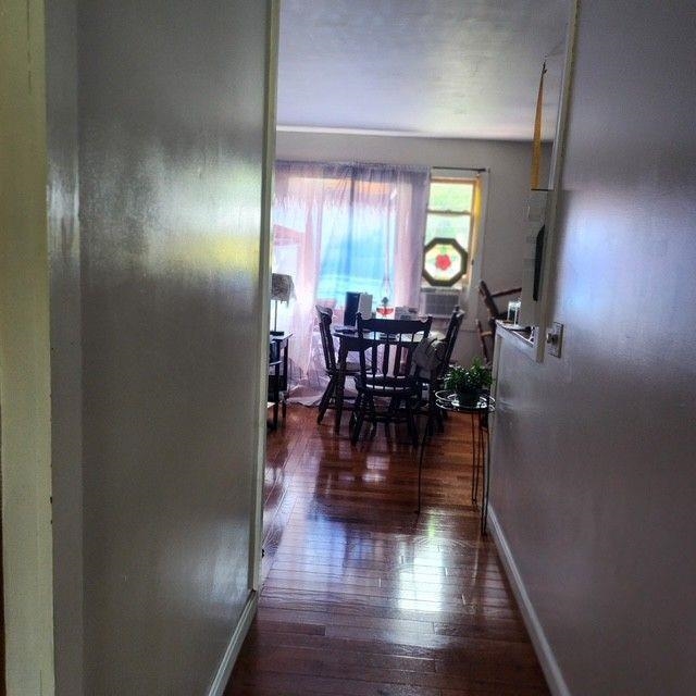 apt hall flooring