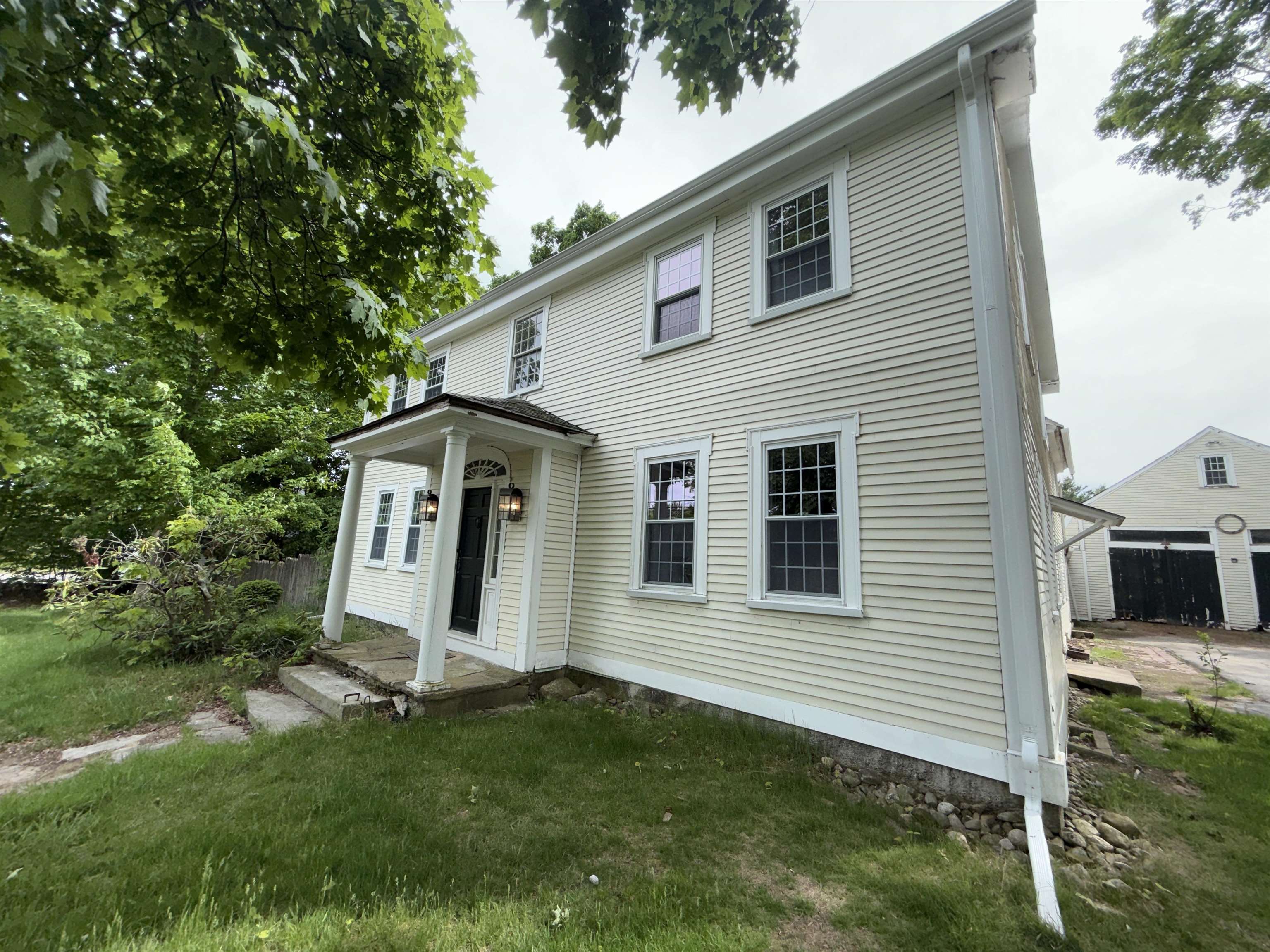 55 Chester St, Chester, NH 03036