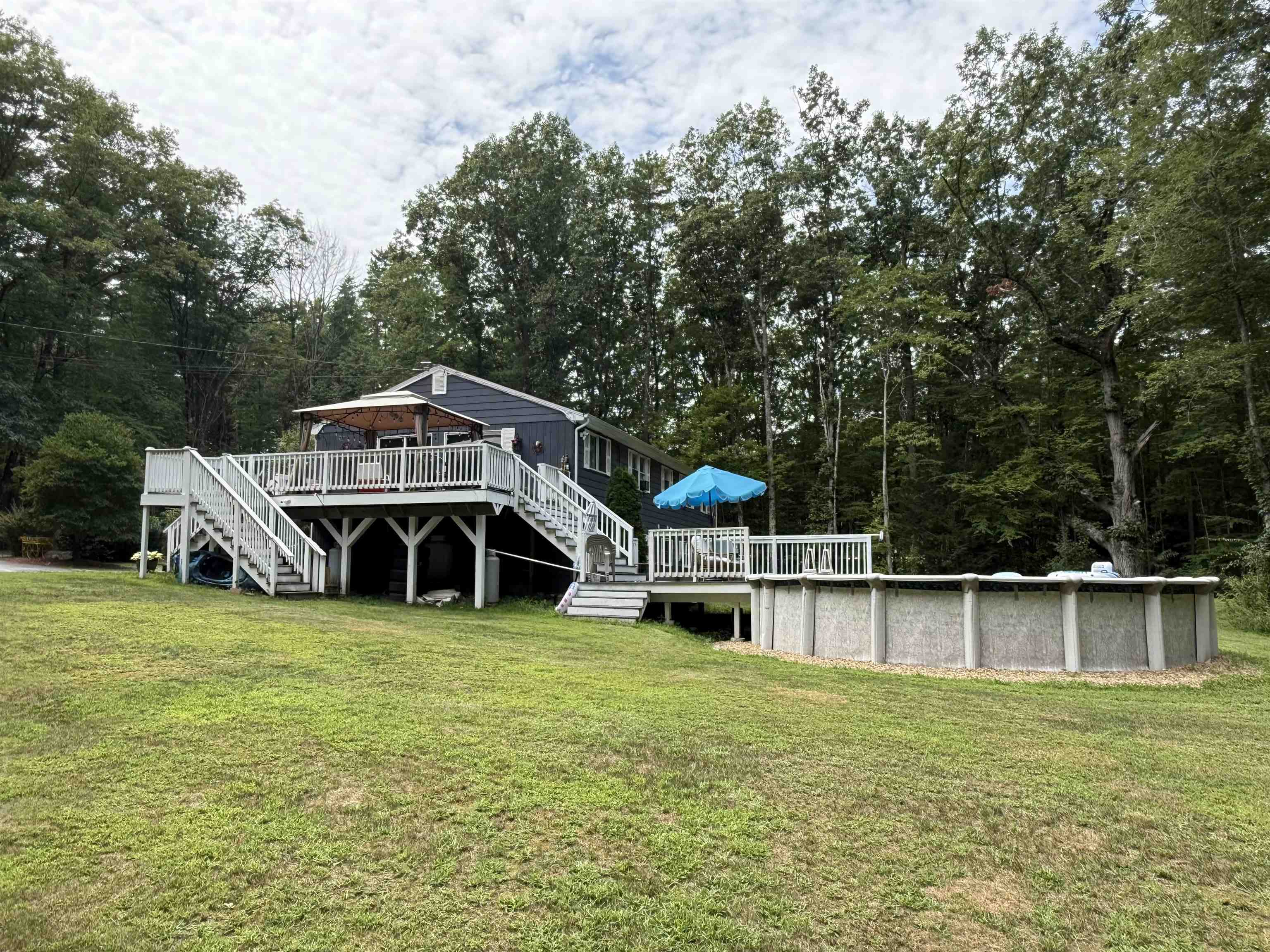 25 Shattigee Rd, Chester, NH 03036