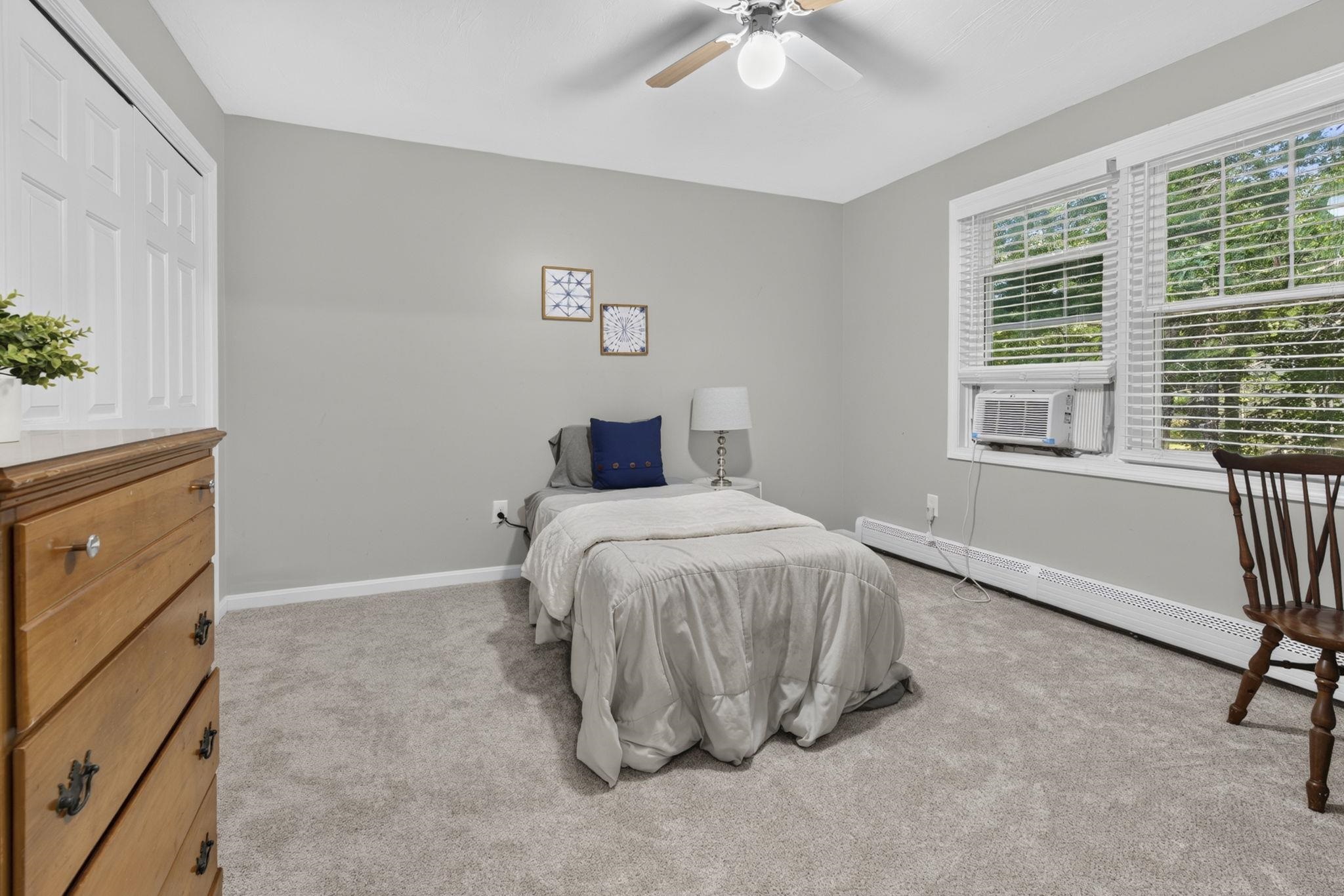 96 Lindsey Way, Goffstown, NH 03045