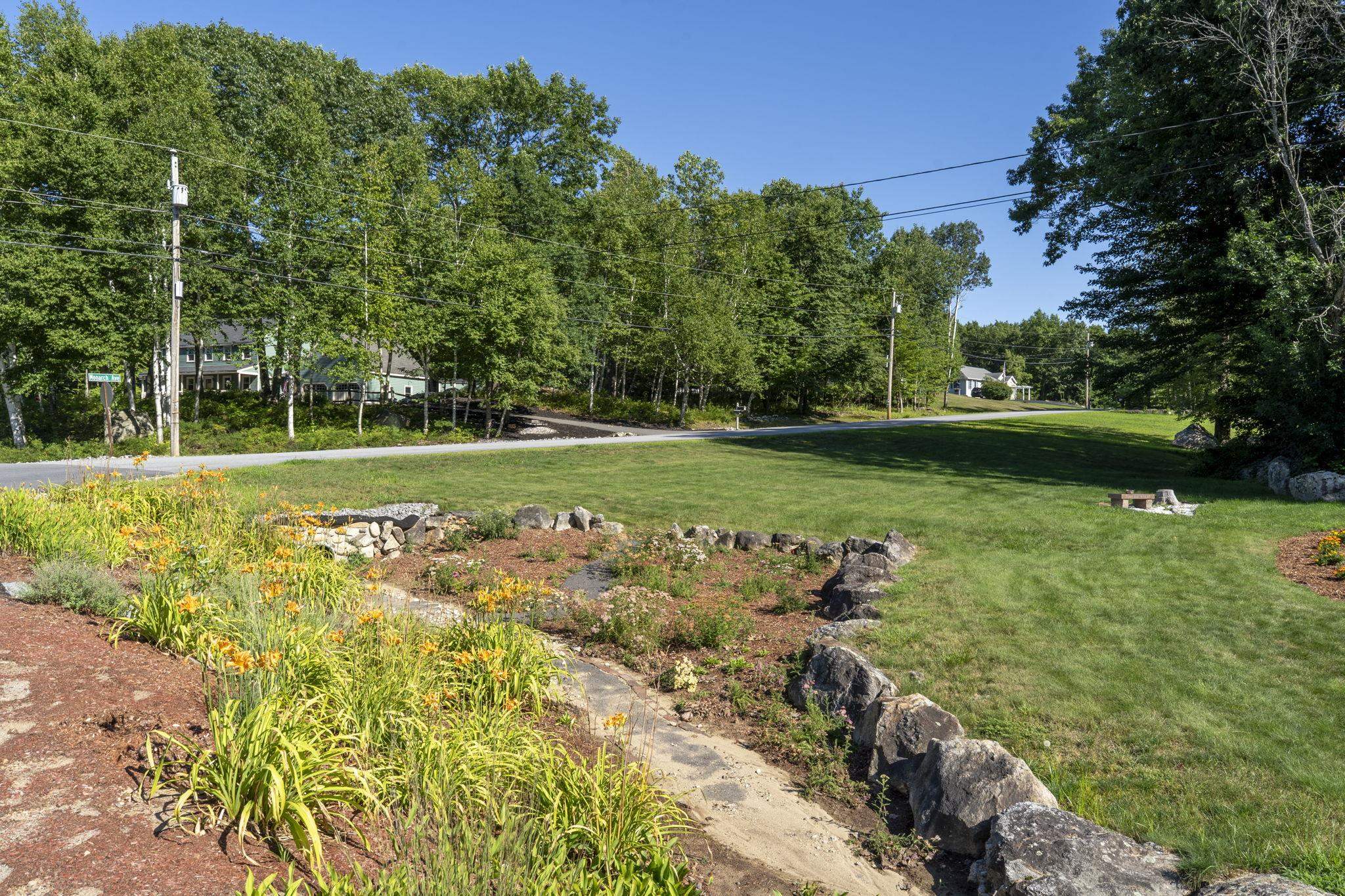 96 Lindsey Way, Goffstown, NH 03045