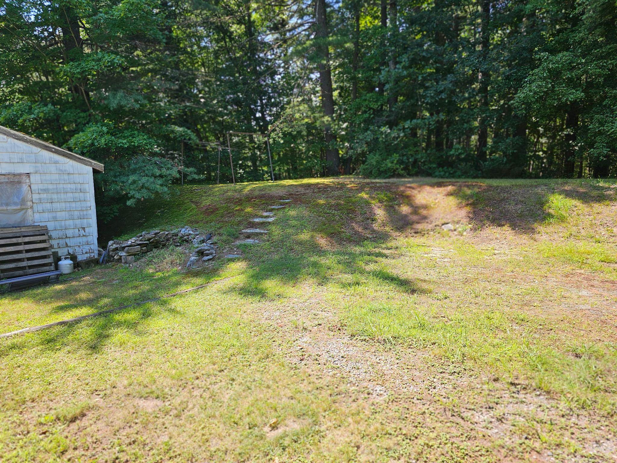 72 Greeley Street, Hudson, NH photo 4