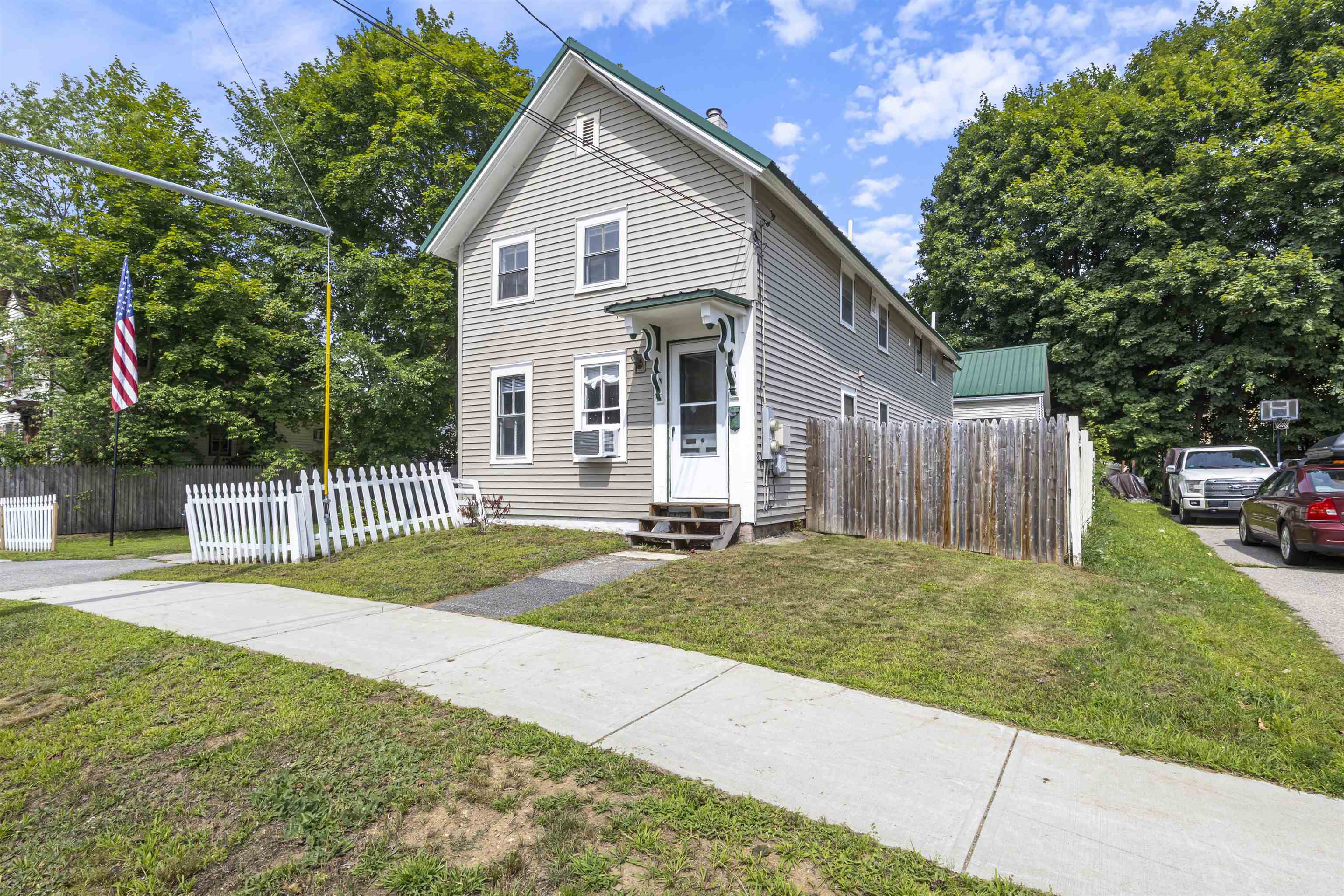 394 Portland St, Rochester, NH 03867