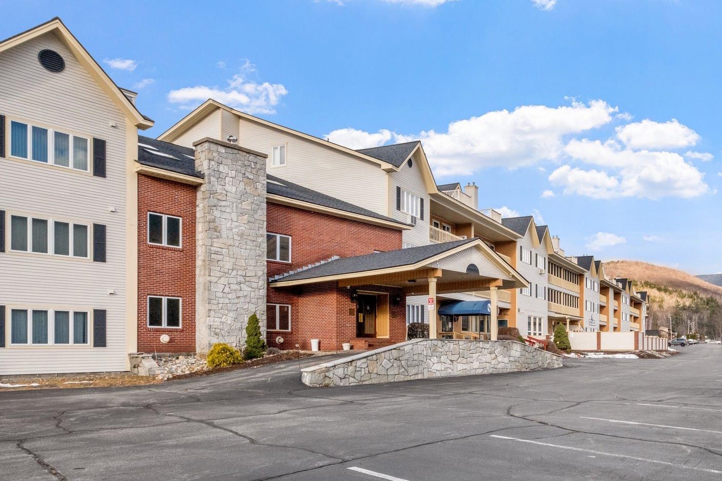 227 Main St #223, Lincoln, NH 03251