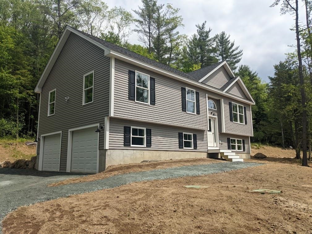 310 Stocker Pond Rd, Grantham, NH 03753