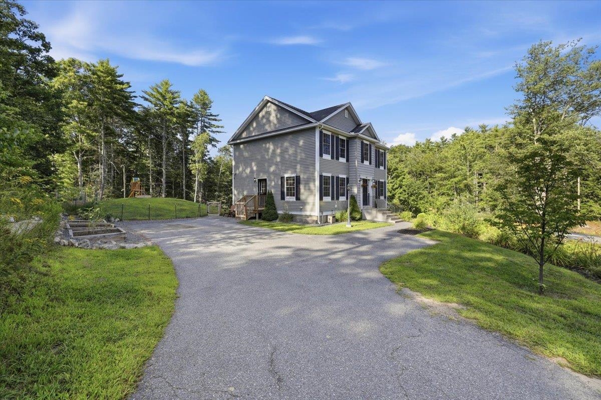 200 Harmony Rd, Northwood, NH 03261
