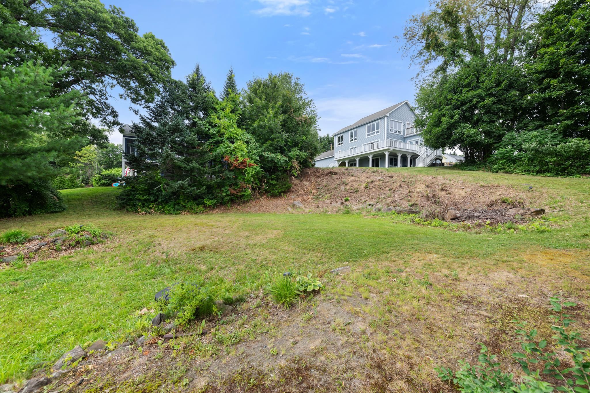 20 Chapin Ter, Laconia, NH 03246