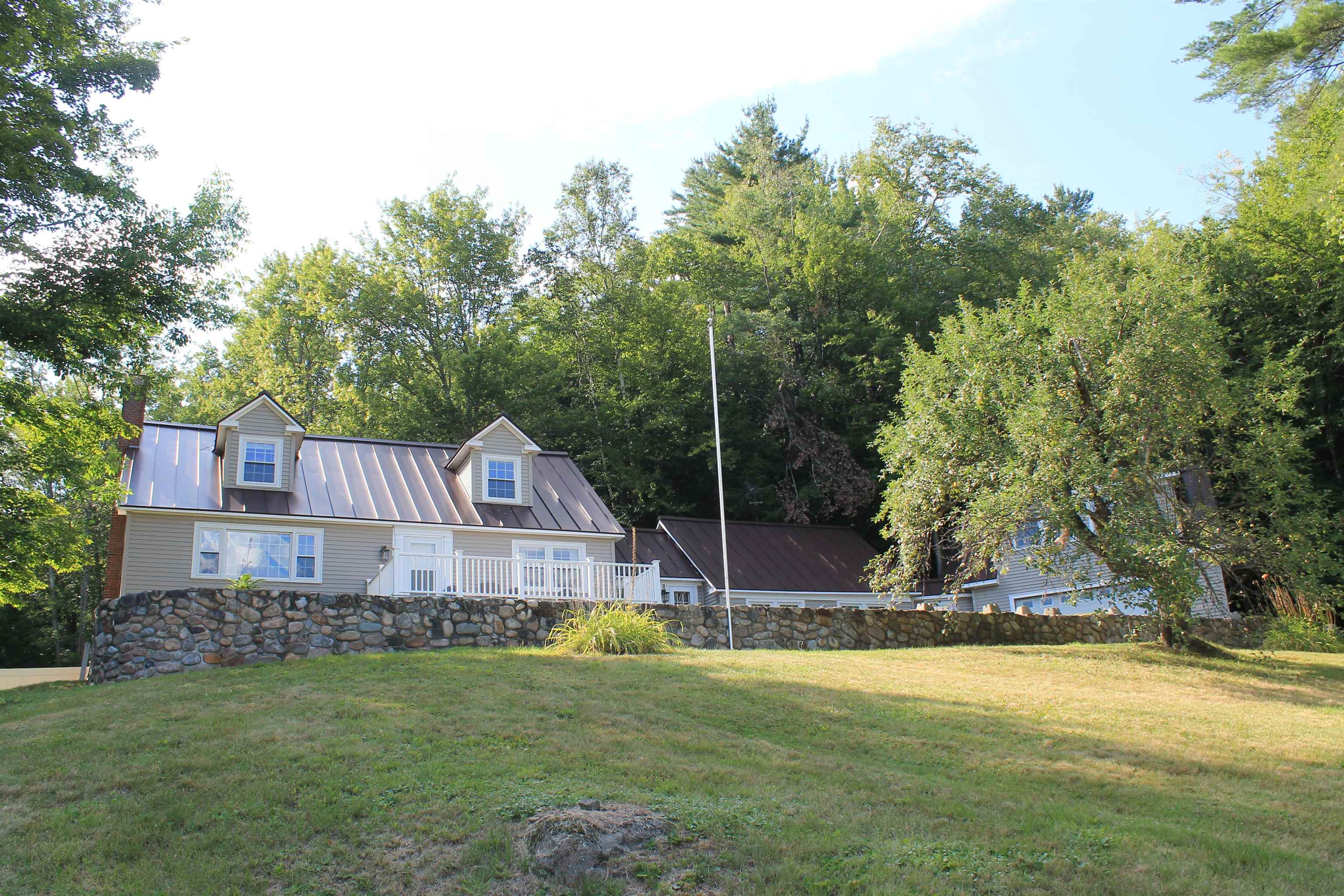 5 - 7 Mountainside Rd, Woodstock, NH 03262