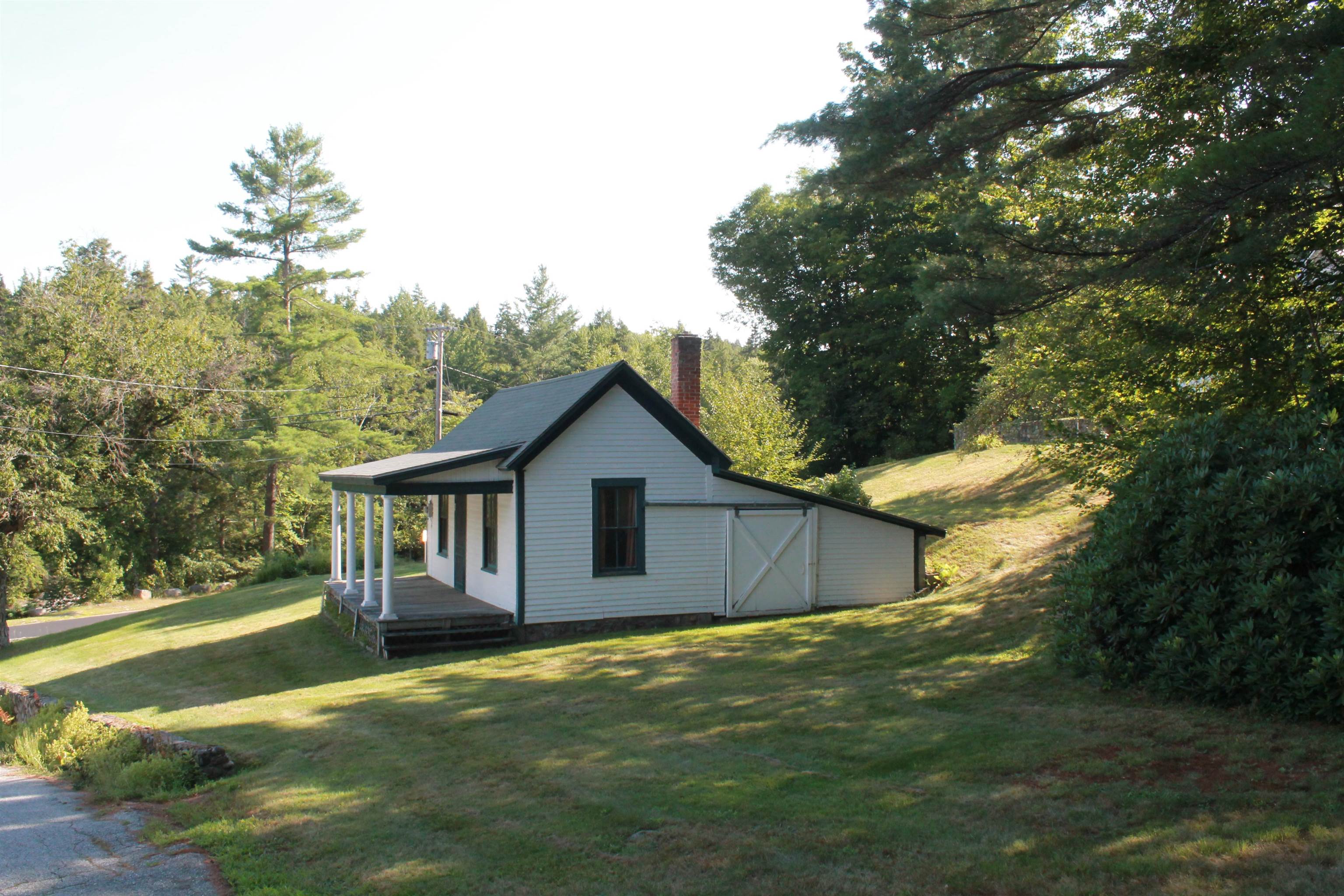 5 - 7 Mountainside Rd, Woodstock, NH 03262