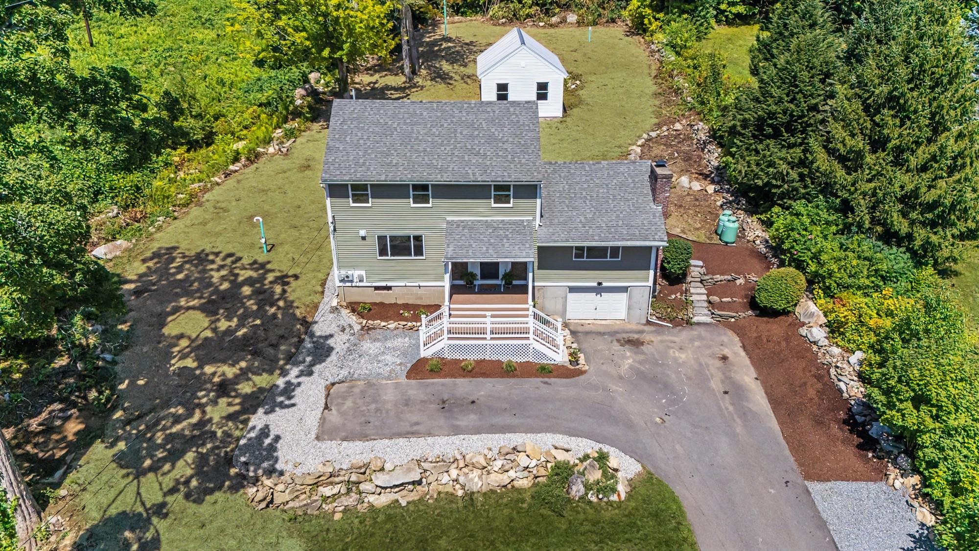 11 Wood Ln, Hollis, NH 03049