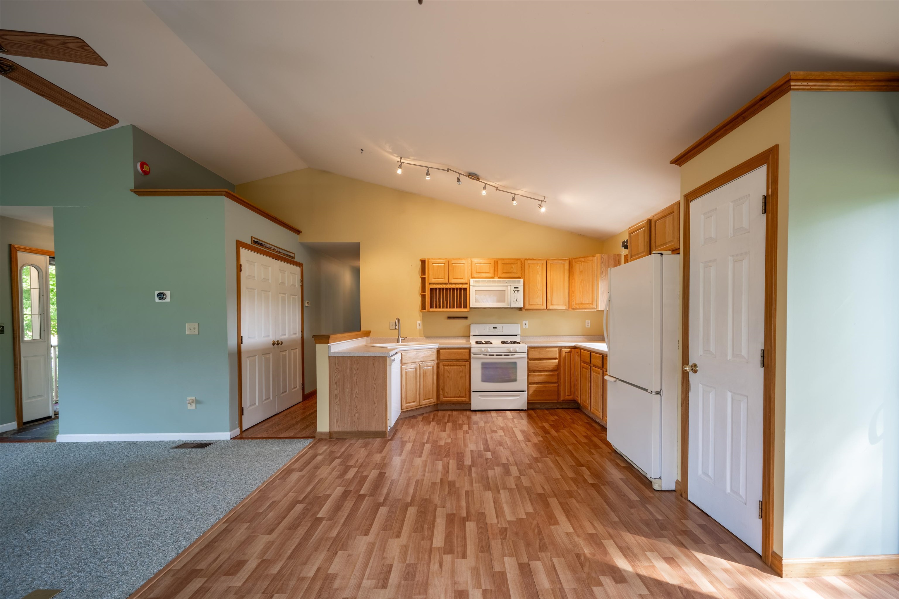 4th image of 13 Sunset Dr, Brandon, VT 05753 | MLS# 5104125
