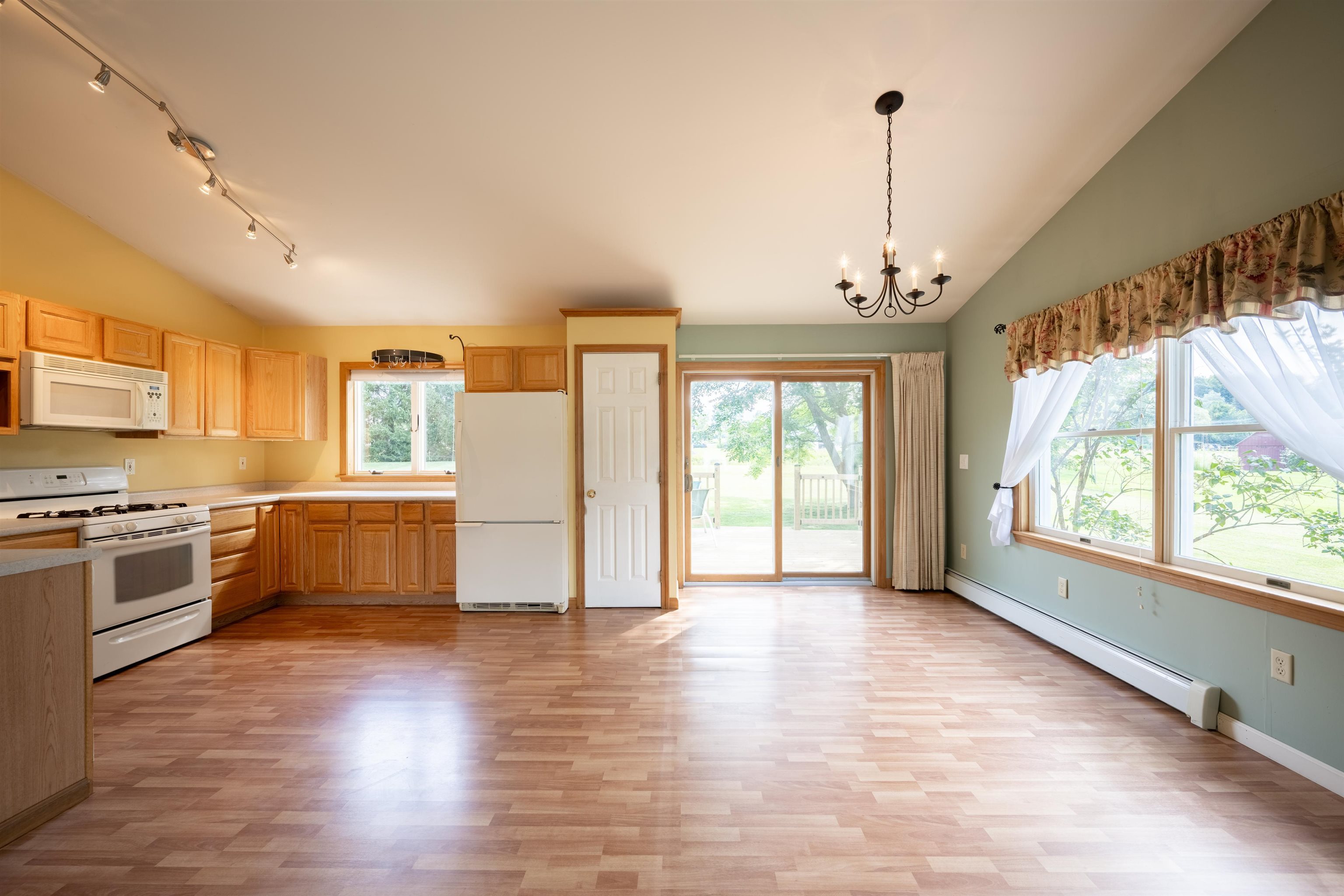5th image of 13 Sunset Dr, Brandon, VT 05753 | MLS# 5104125