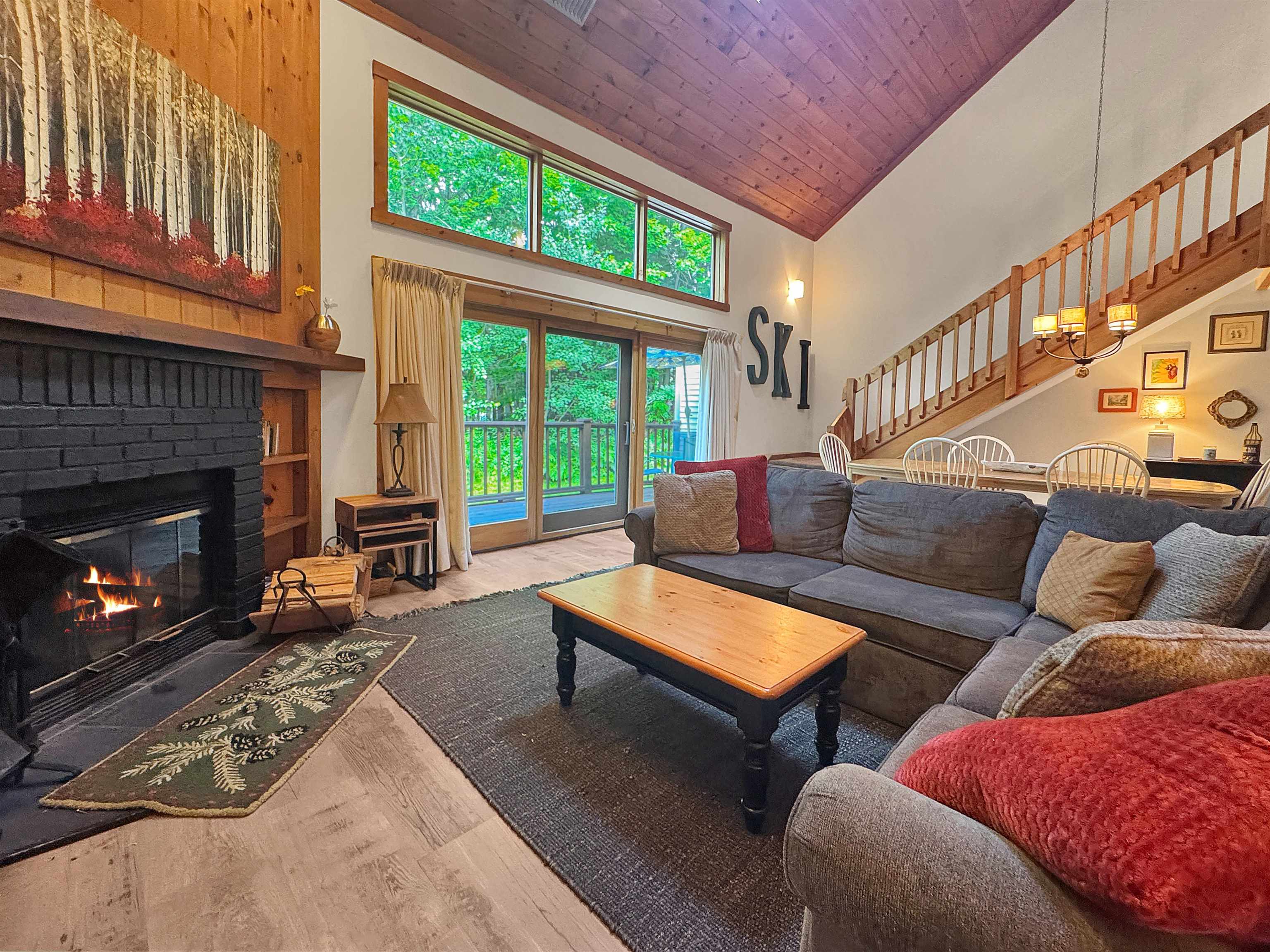 Photo 2 of Townhouse for sale at 4b Newfane Cir, Dover, VT 05356 | MLS# 5104127 | Listing updated on 2026-09-18