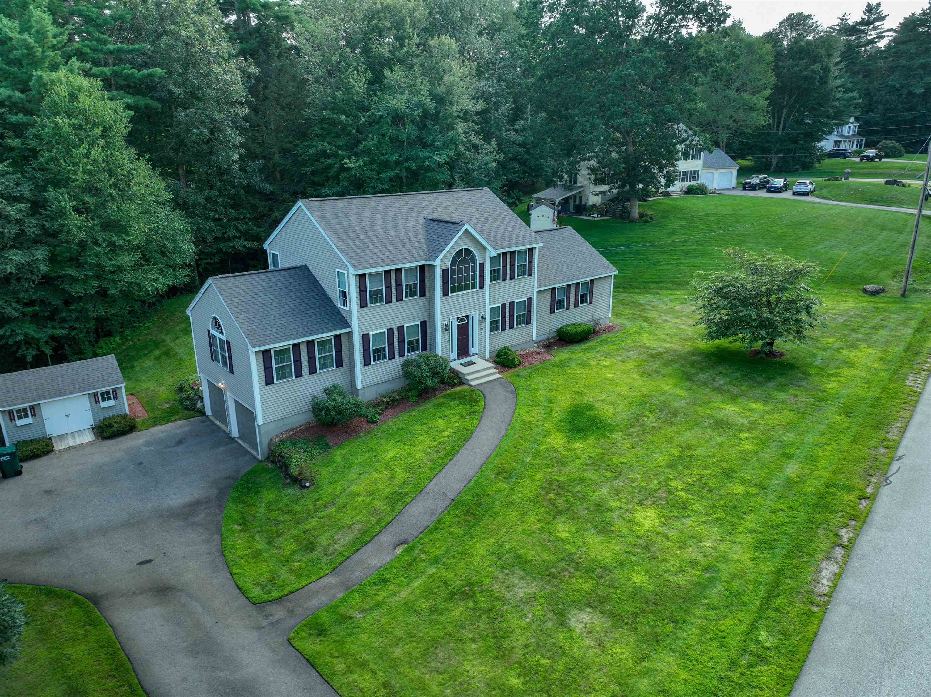 178 Annand Dr, Milford, NH 03055