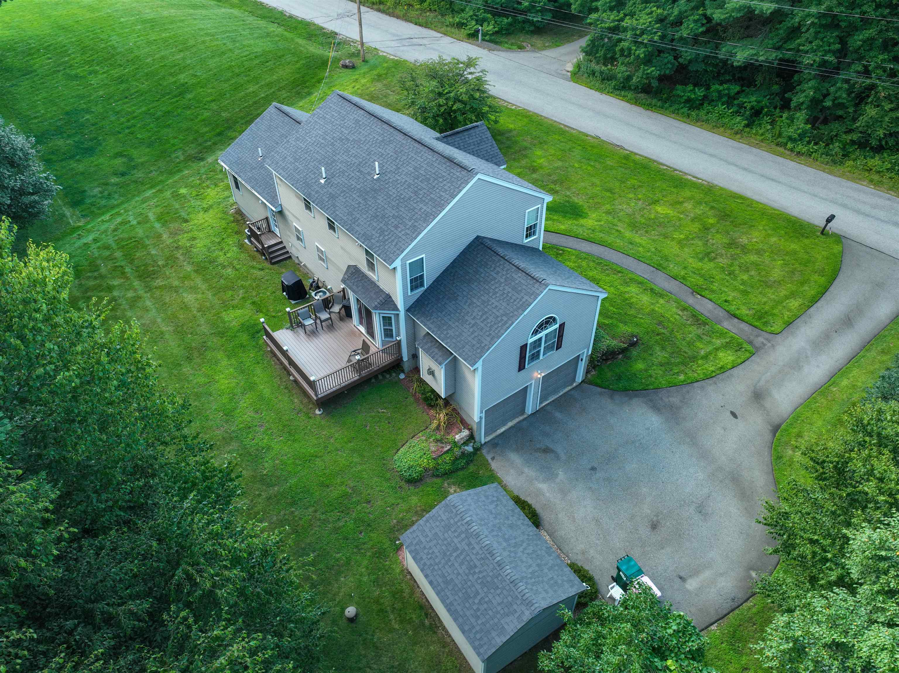 178 Annand Dr, Milford, NH 03055