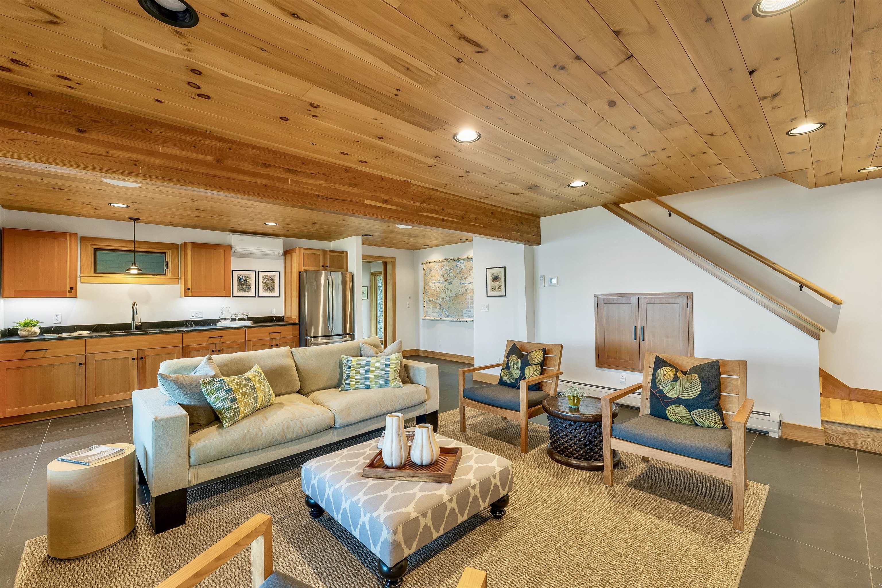 170 Black Cat Island Rd, Moultonborough, NH 03254