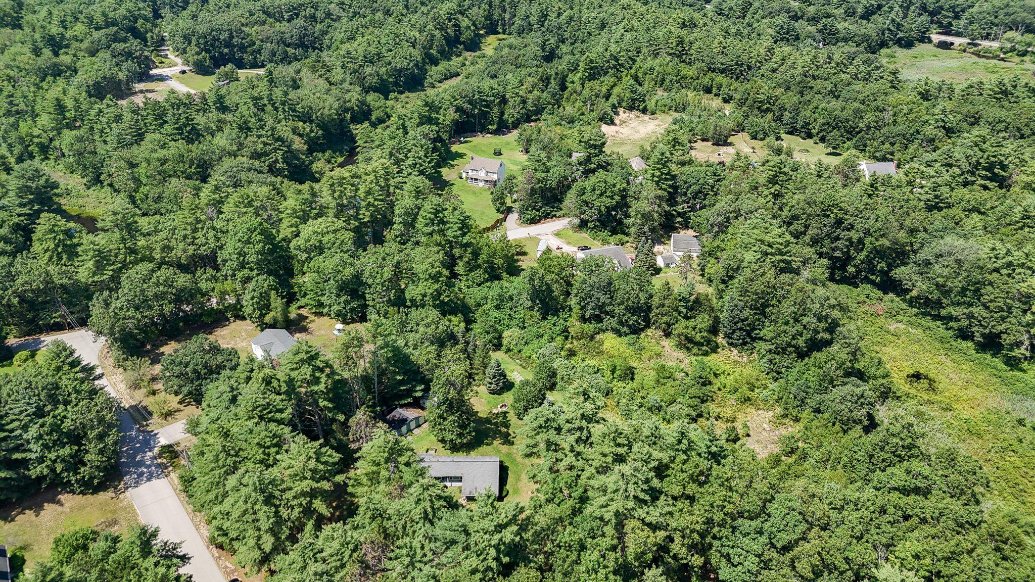 8 Norris Ct, Epping, NH 03042