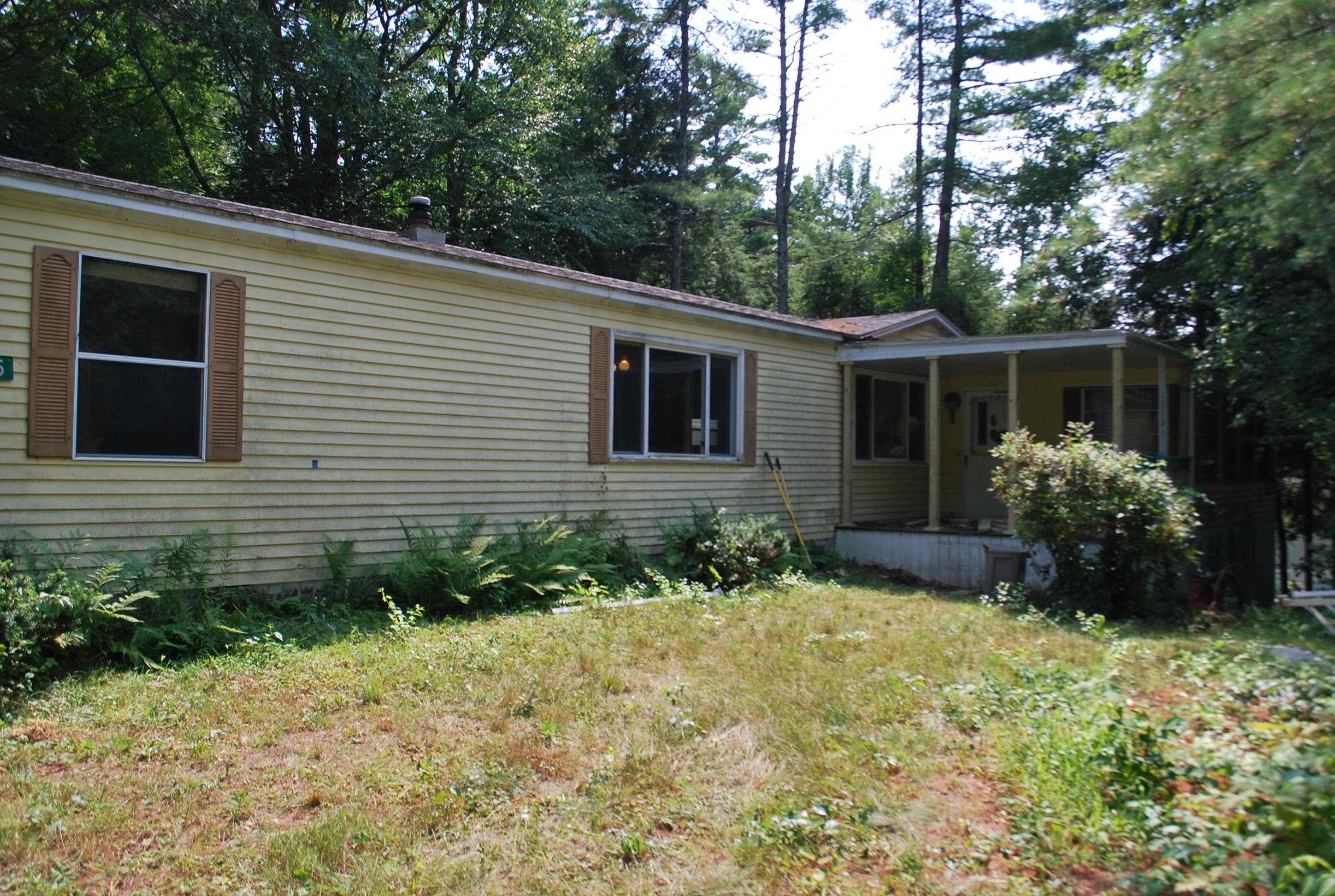 45 Hemlock Dr, Tuftonboro, NH 03816