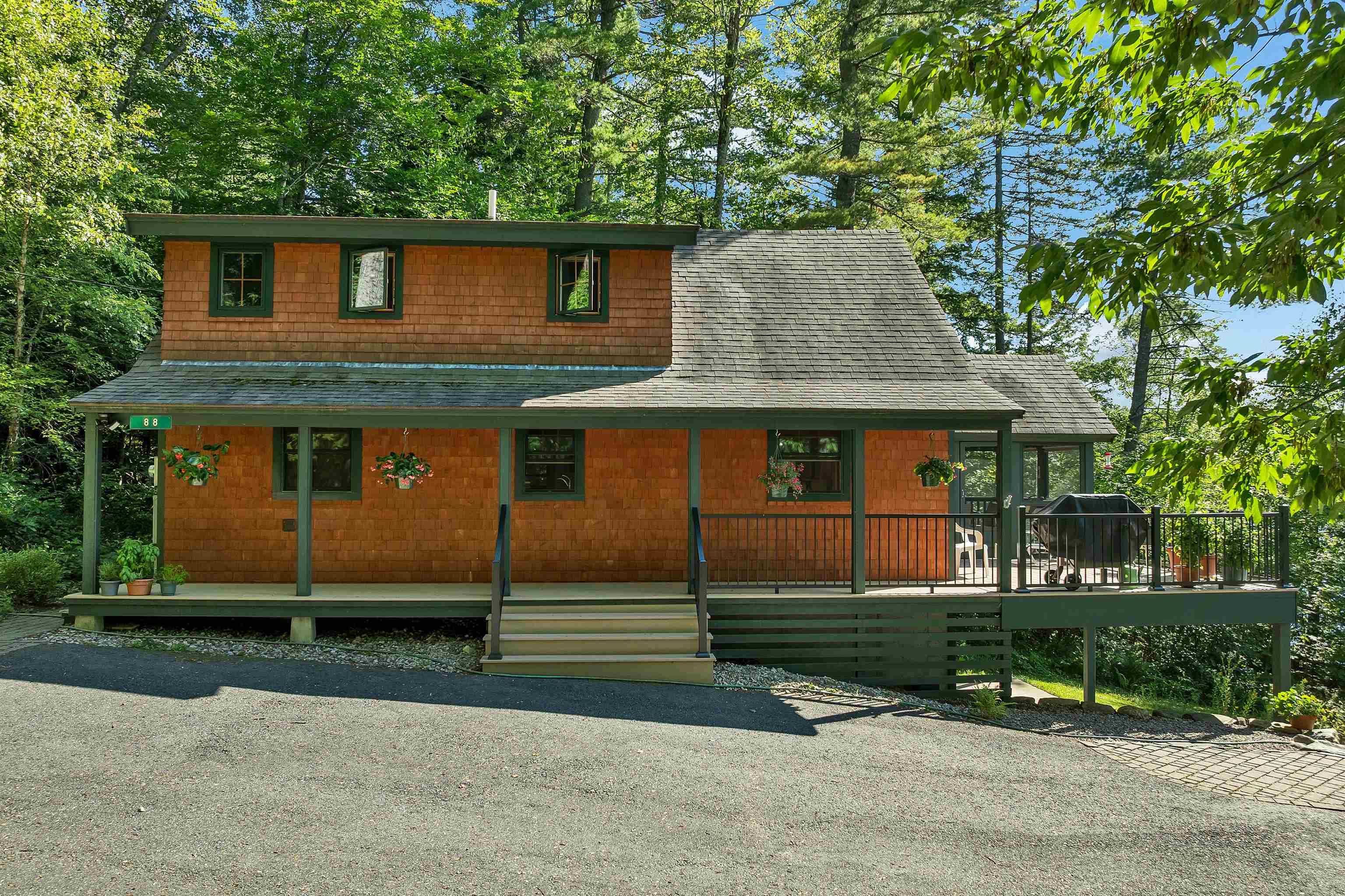 88 Hidden Valley Dr, Tuftonboro, NH 03816