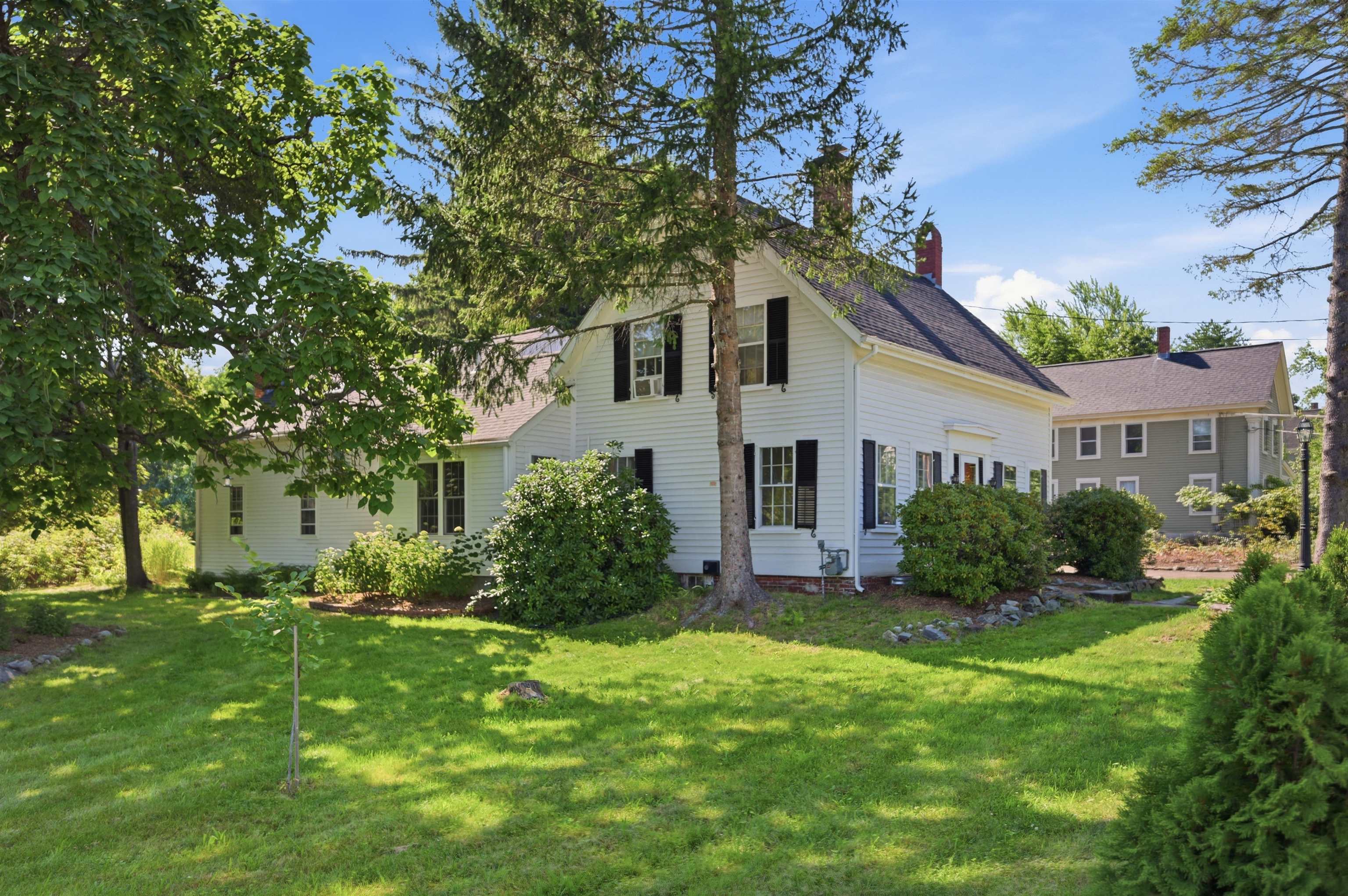 125 Main St, Plaistow, NH 03865