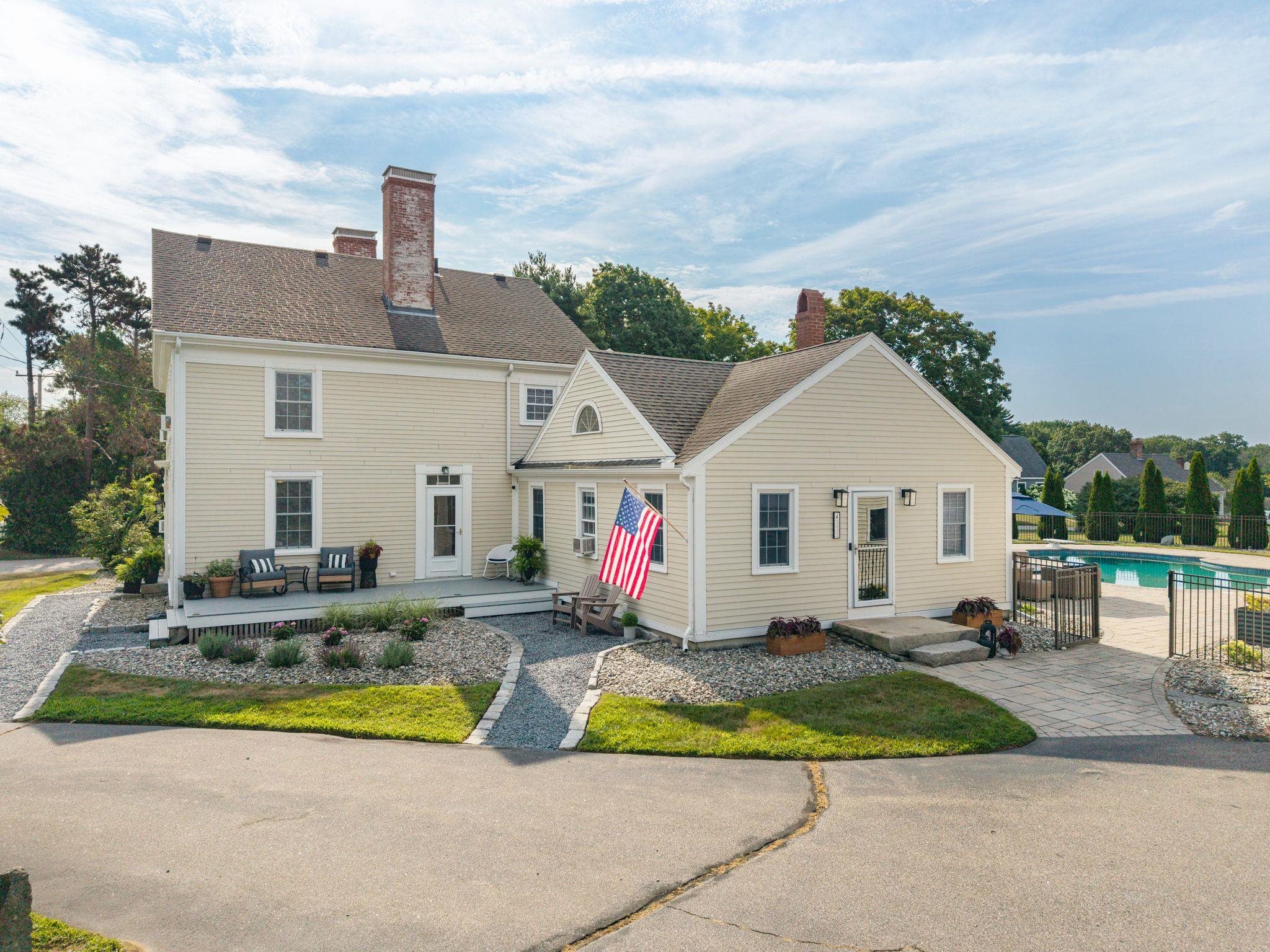 333 Winnacunnet Rd, Hampton, NH 03842