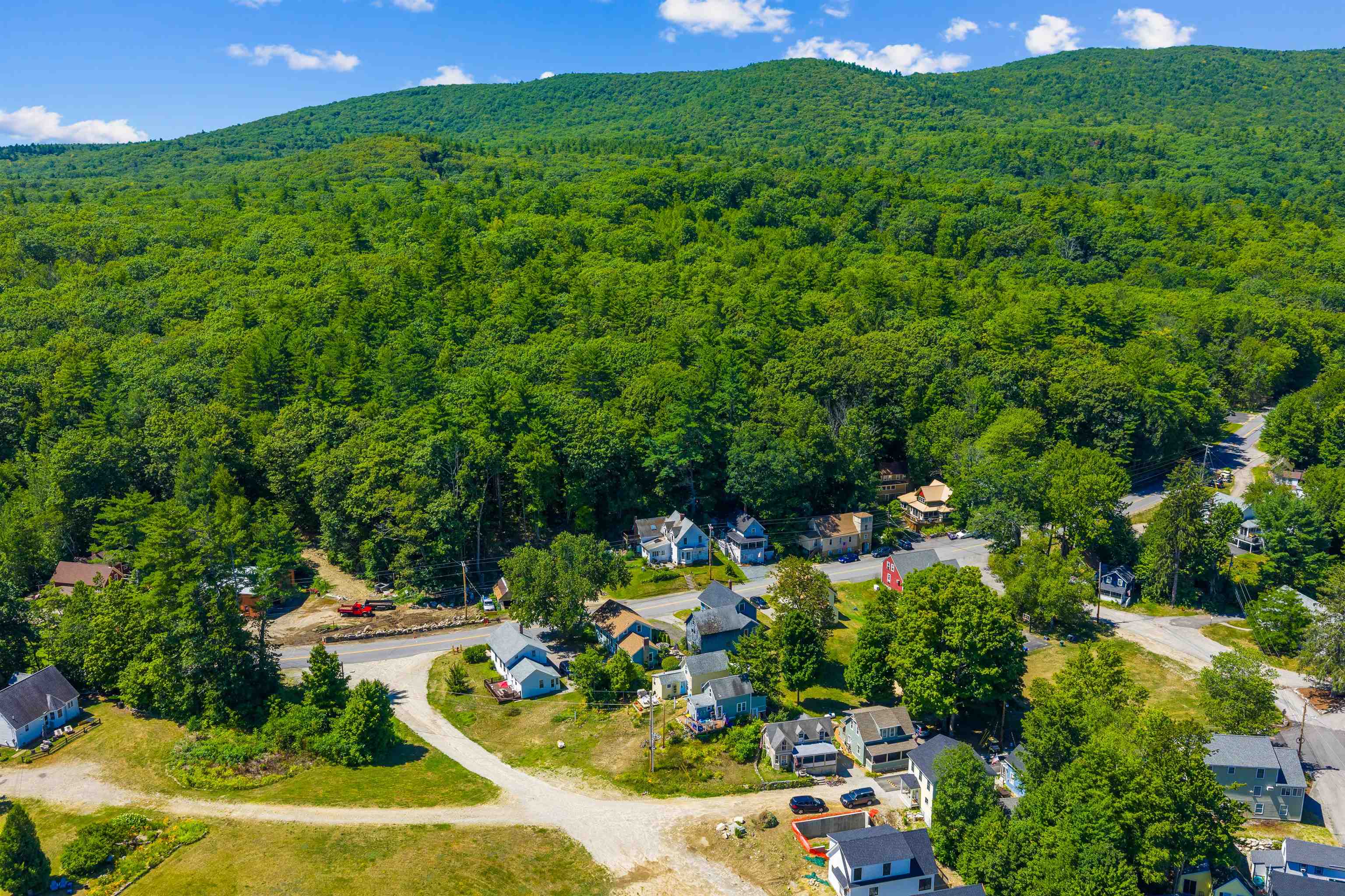41 Rand Hill Rd, Alton, NH 03810