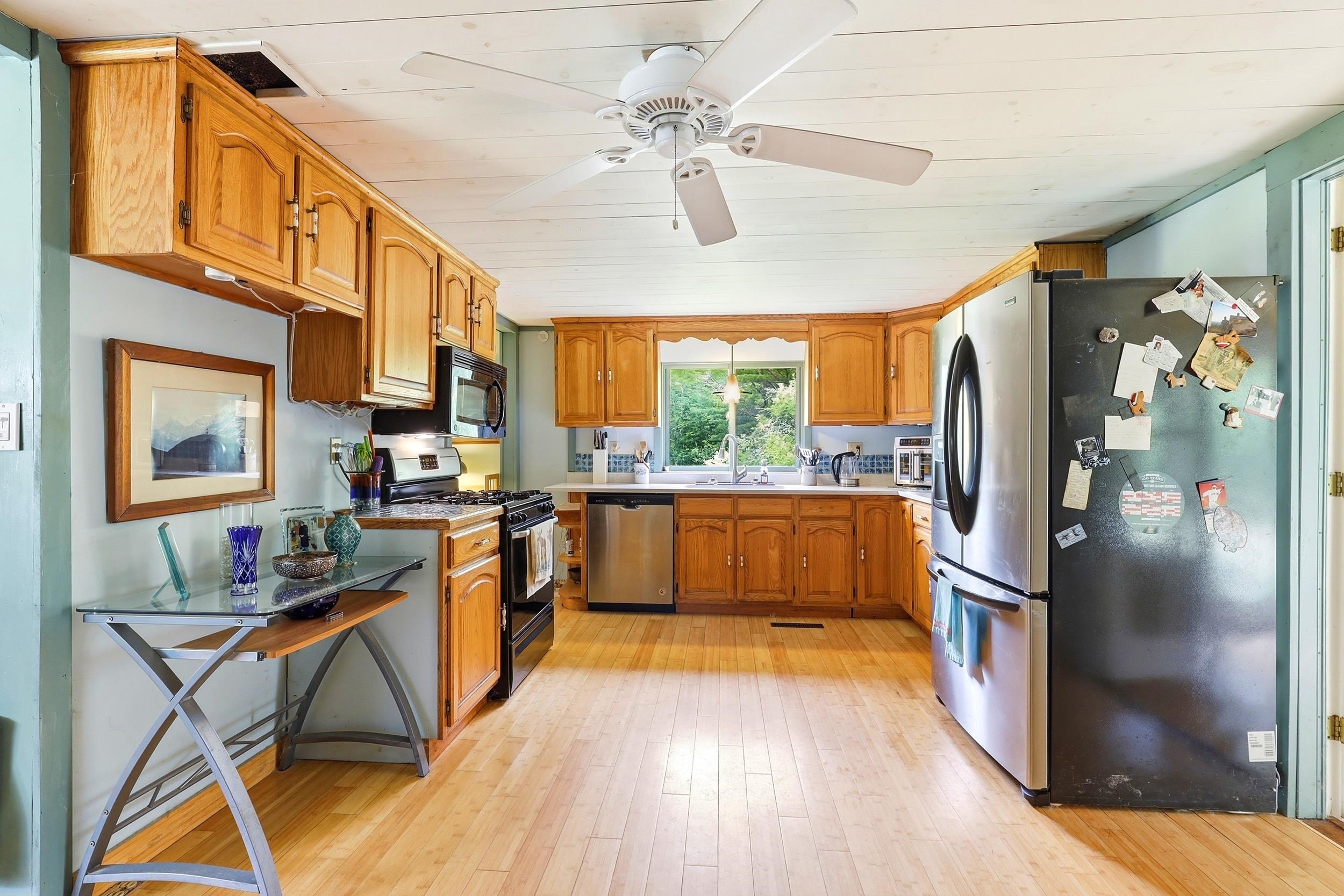 227 Deep Snow Dr, Springfield, NH 03284