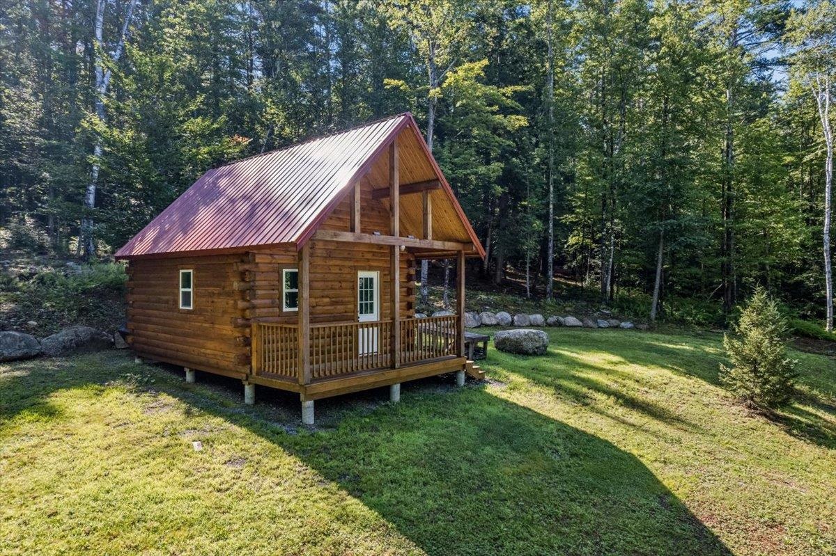 97 - 99 Wildwood Rd, Weare, NH 03281