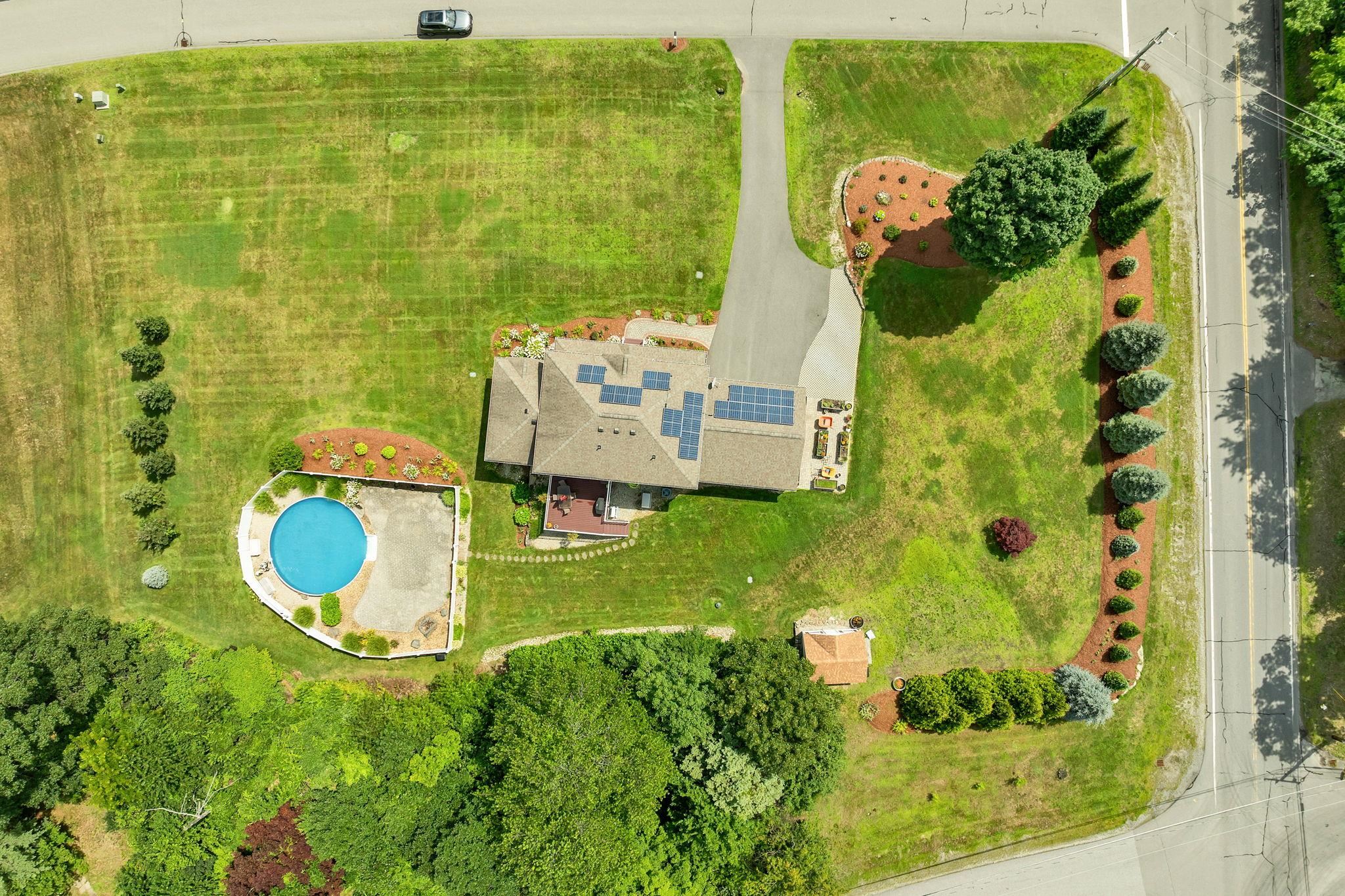 1 Jake Road, Londonderry, NH photo 4
