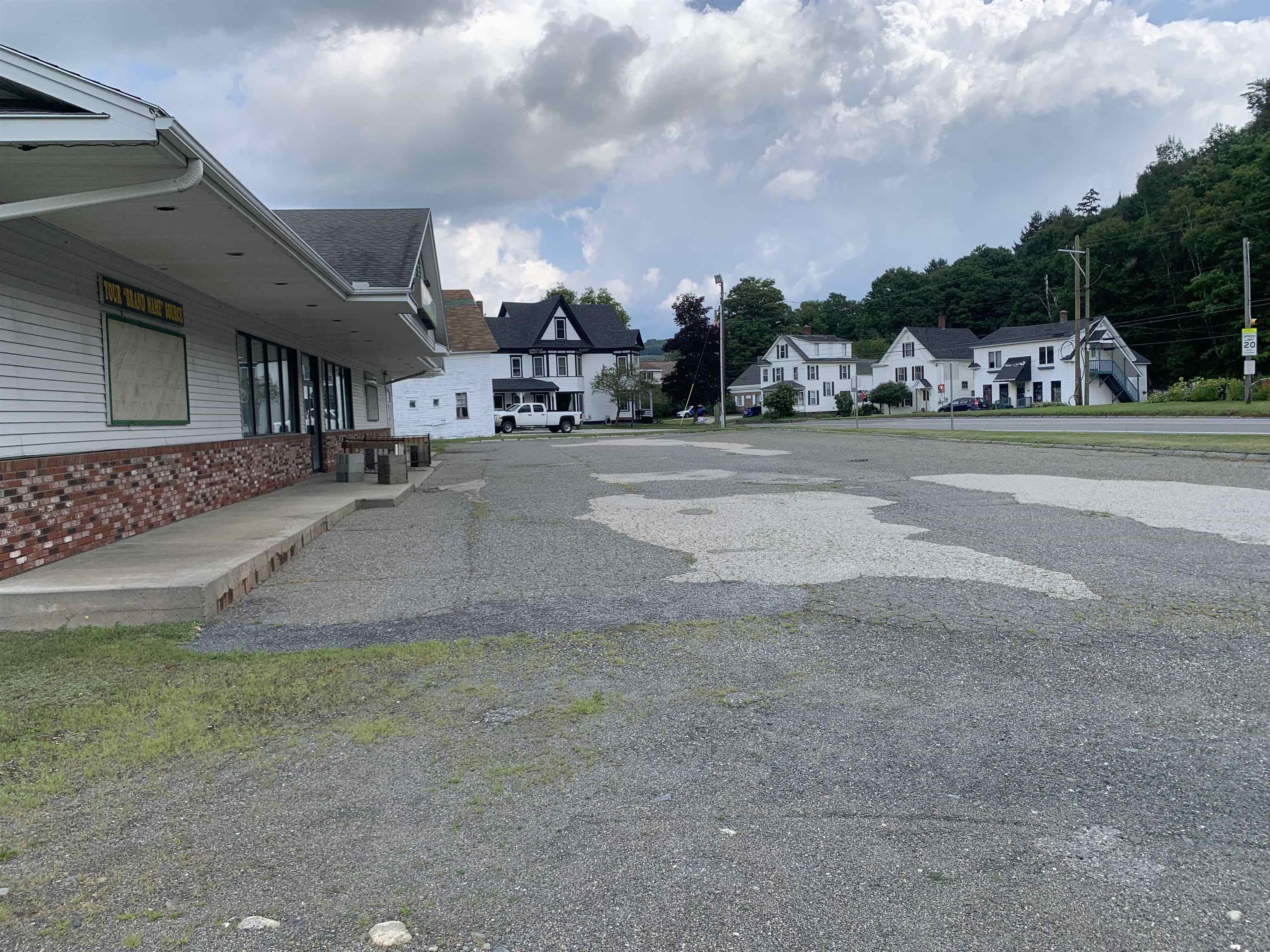 61 Main St, Colebrook, NH 03576