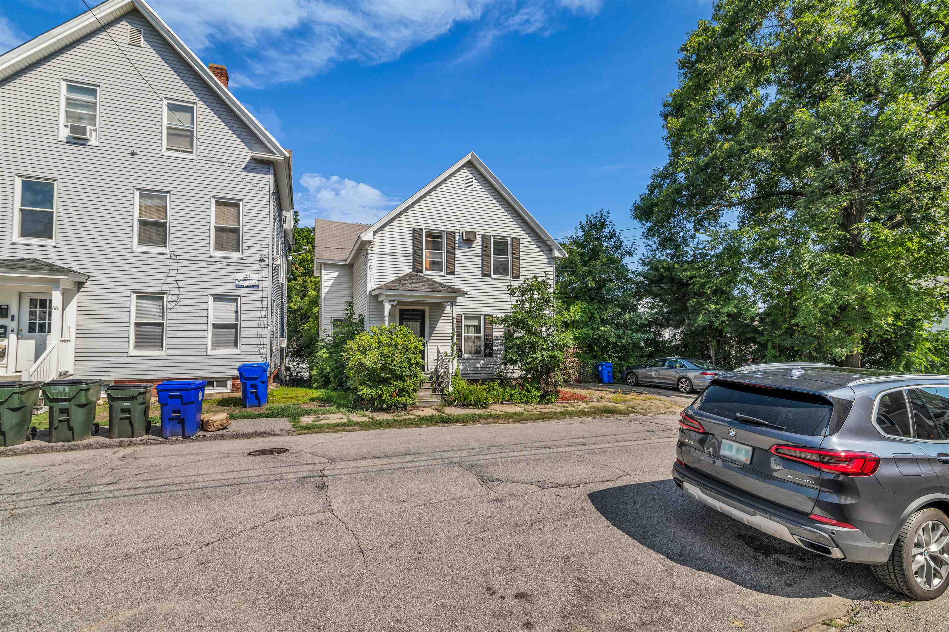 72 B St, Manchester, NH 03102
