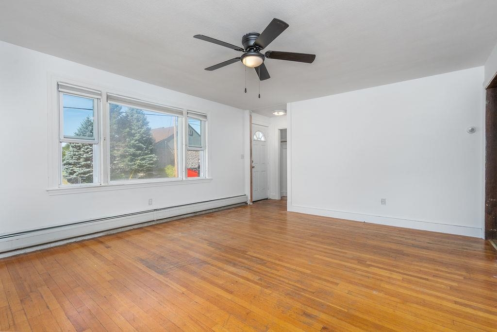 15 Yale St, Rochester, NH 03867