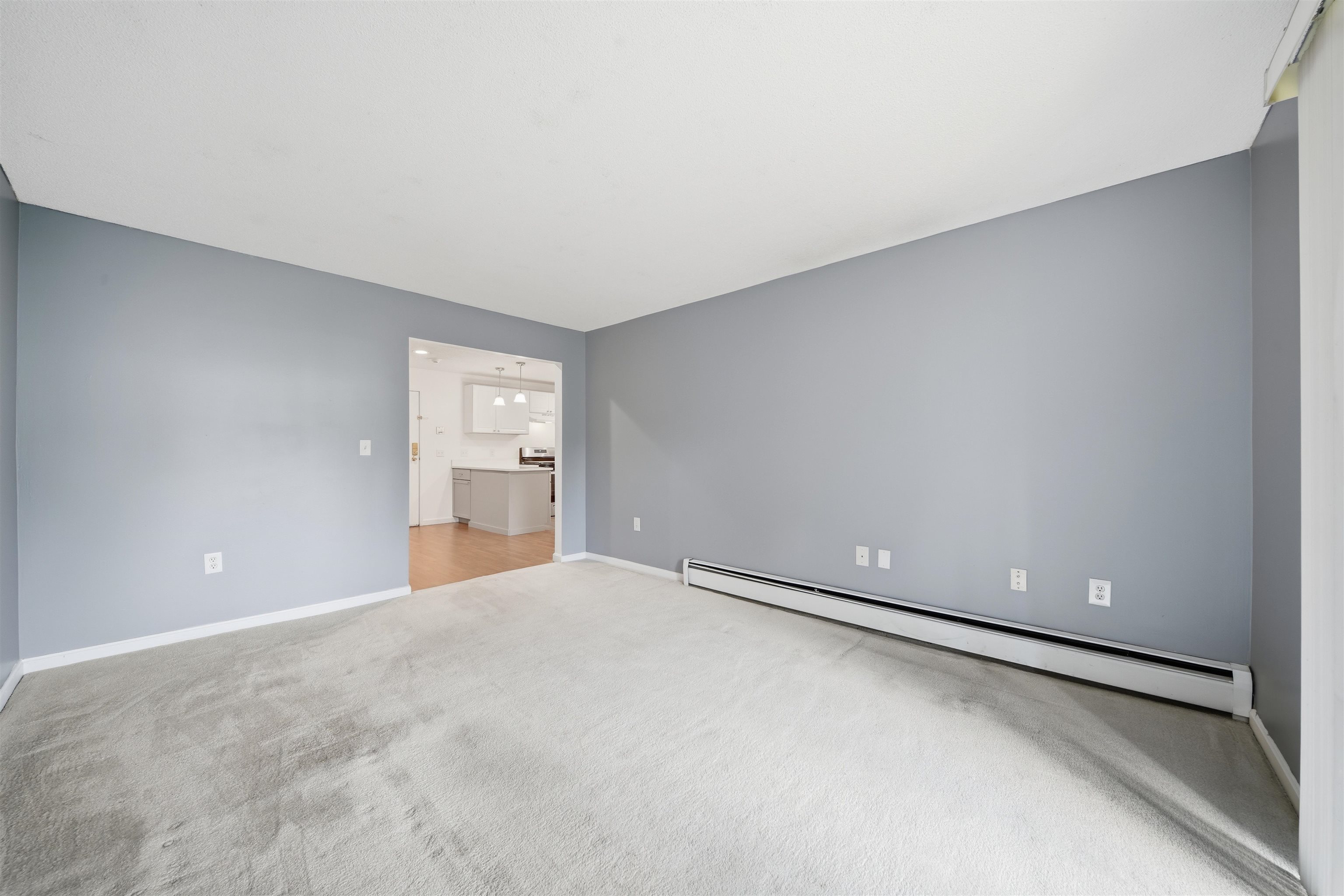 5 New Haven Dr #204, Nashua, NH 03063-3691