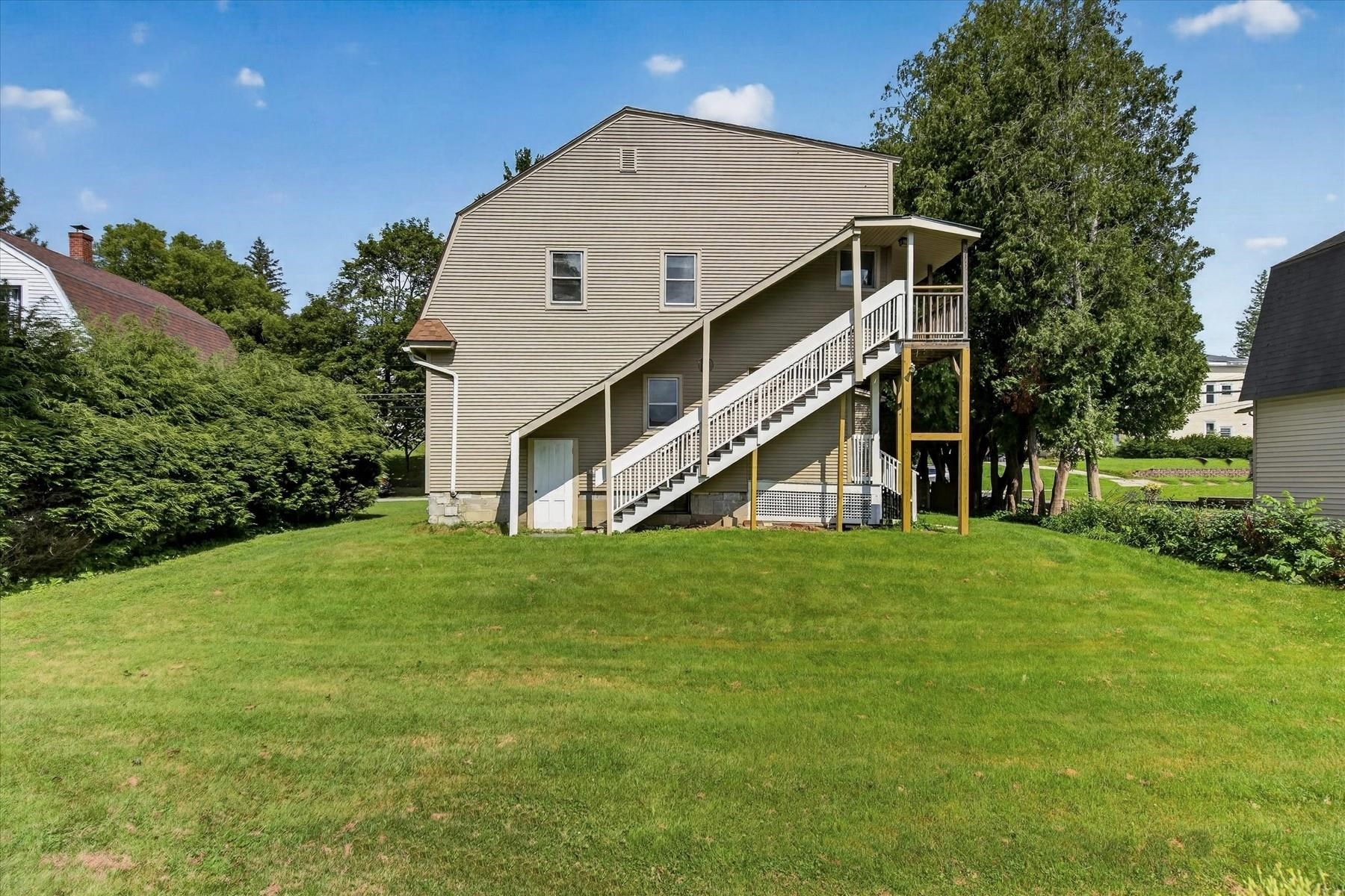 Unit 2 Exterior access.