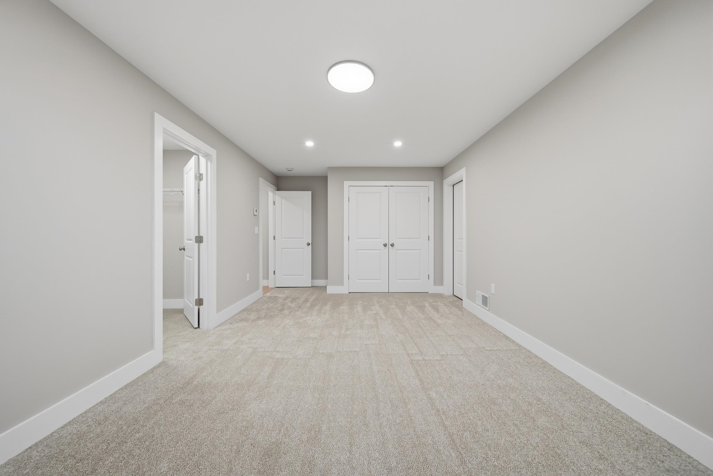 10B Oakland Ridge Rd, Pelham, NH 03076