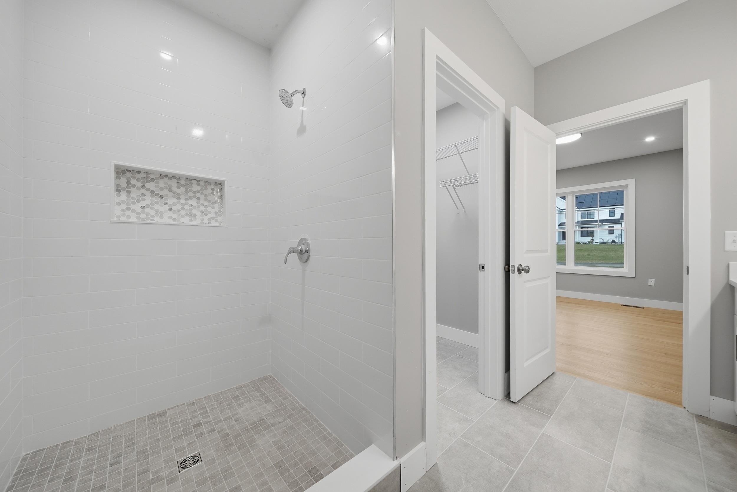 10B Oakland Ridge Rd, Pelham, NH 03076
