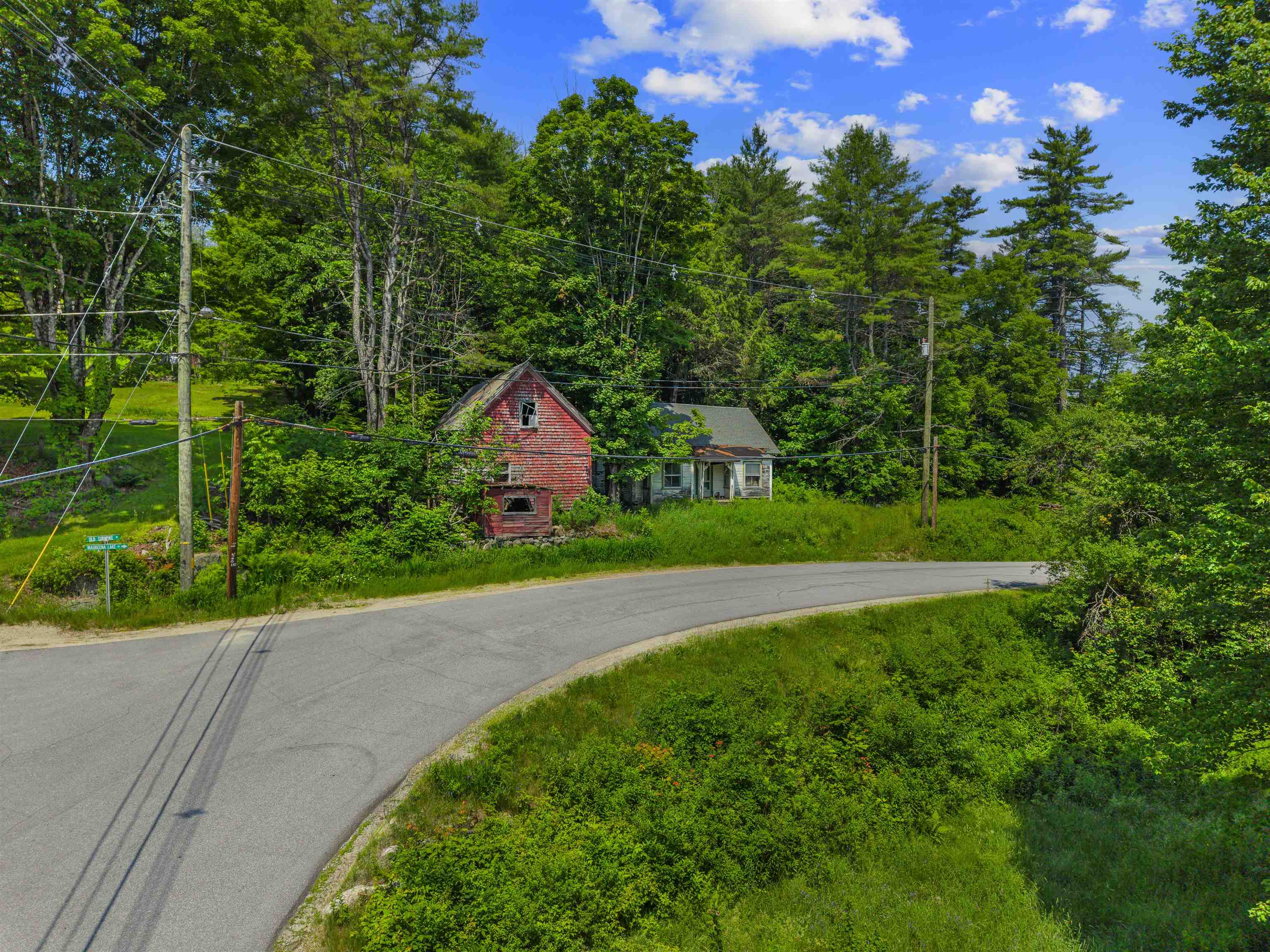 53 High Street, Danbury, NH photo 4