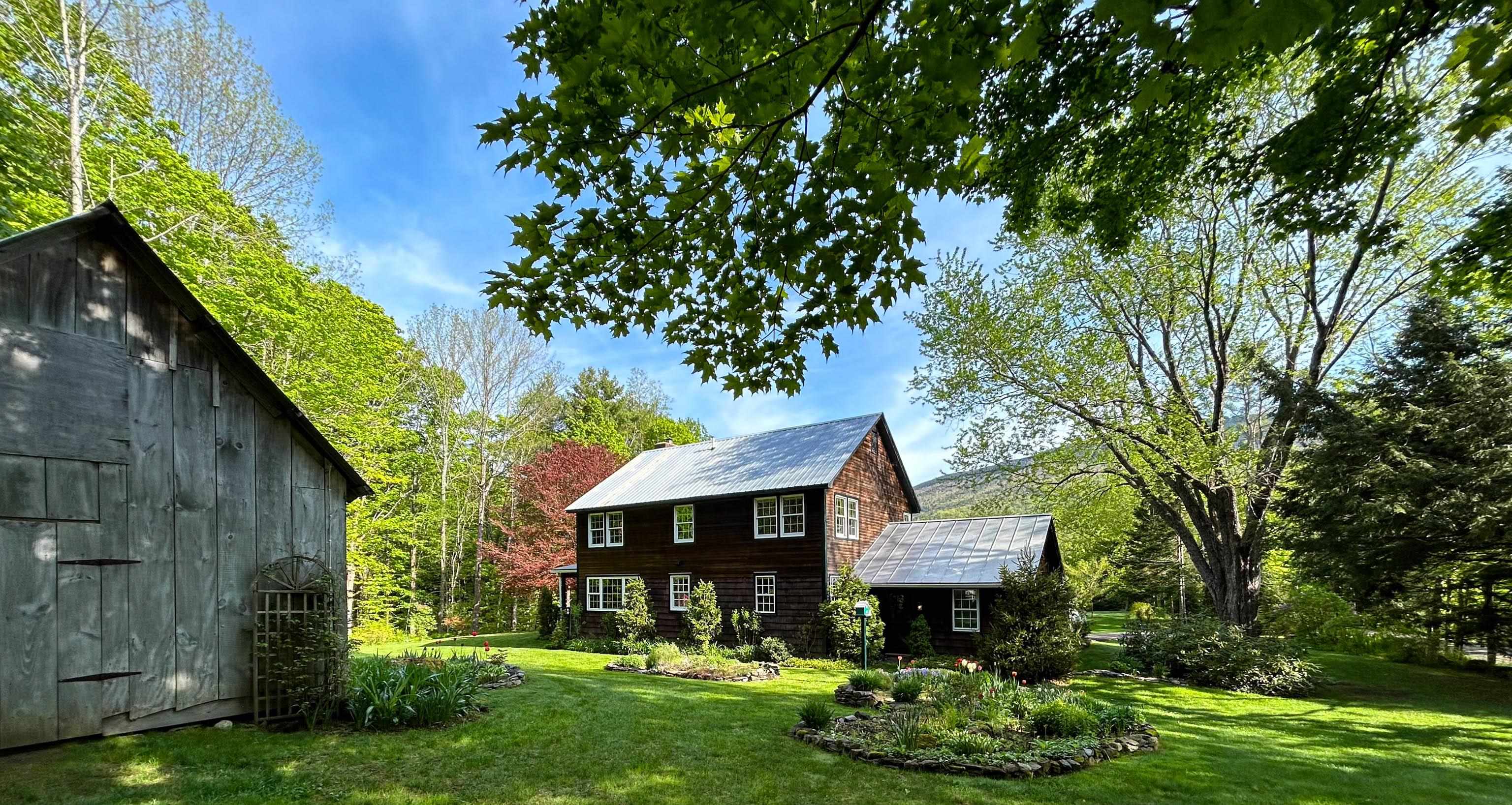 Photo 2 of Single family home for sale at 208 Jarvis Rd, Weathersfield, VT 05751 | MLS# 5104292 | Listing updated on 2026-09-17