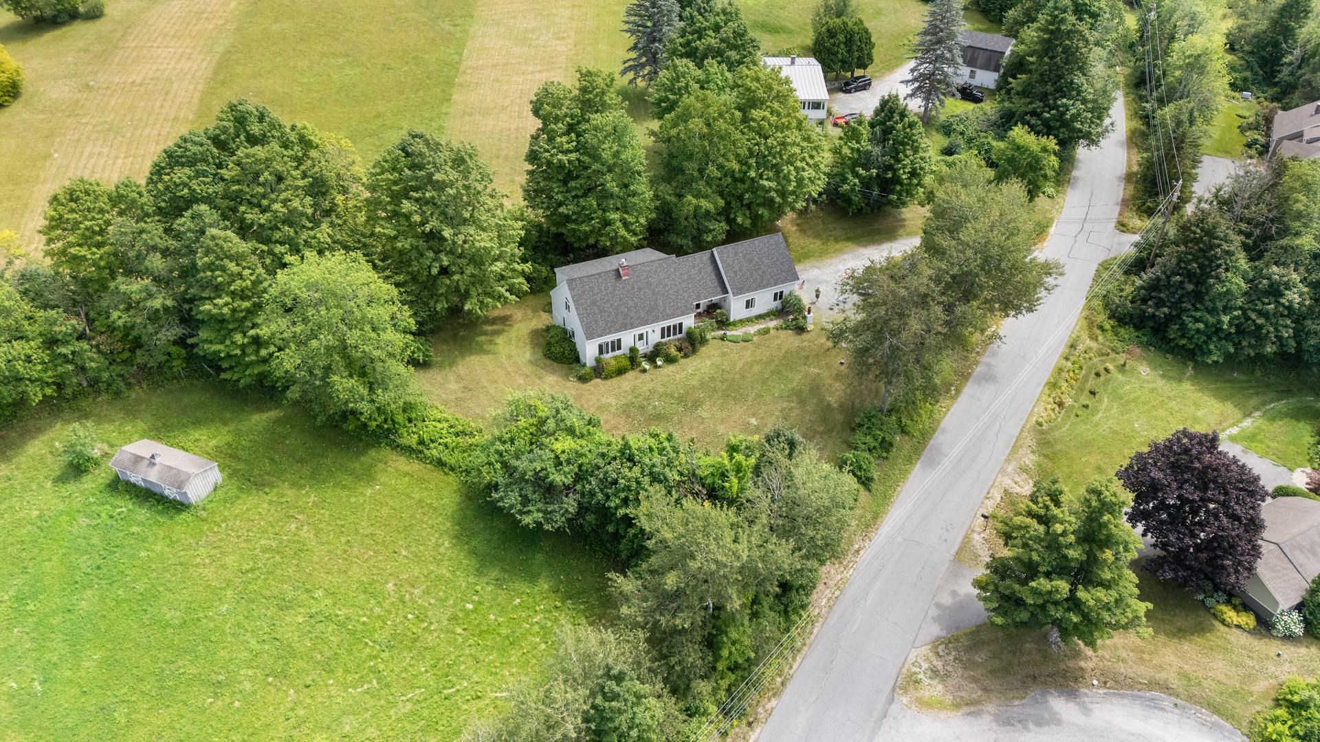 267 Kearsarge Mountain Rd, Wilmot, NH 03287