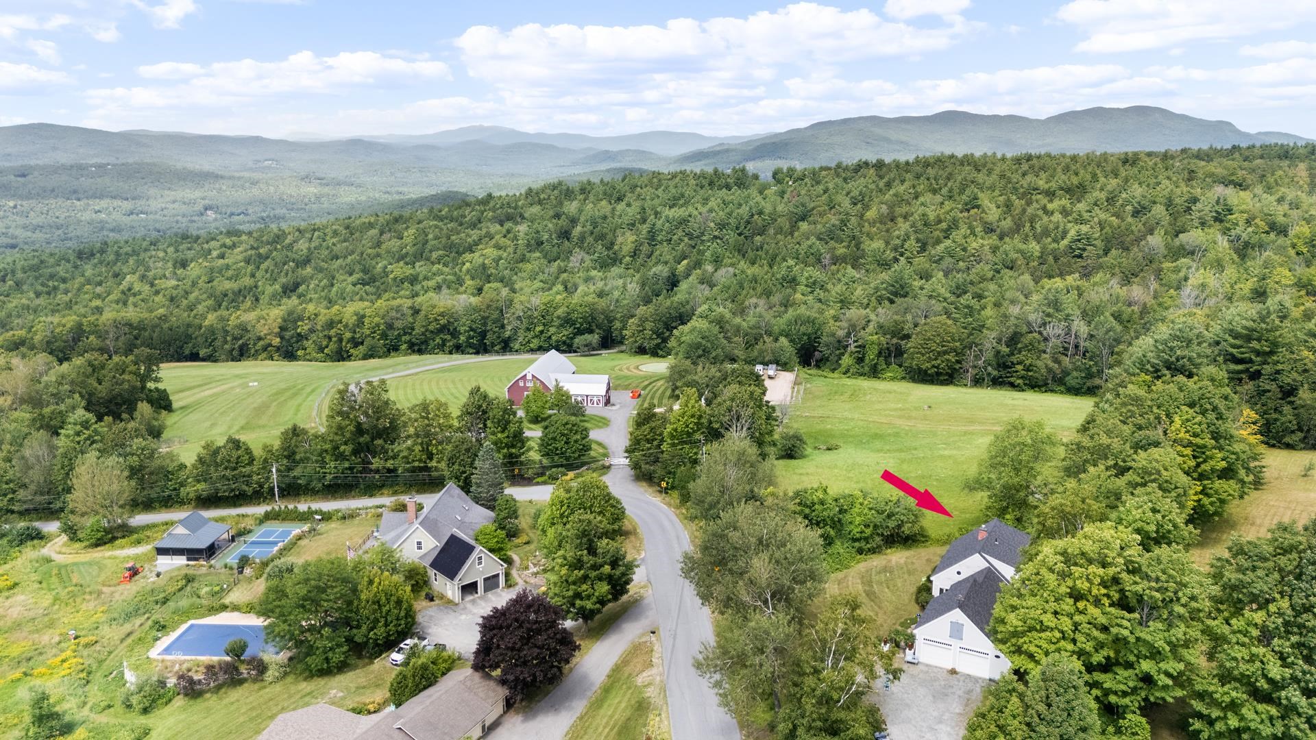 267 Kearsarge Mountain Rd, Wilmot, NH 03287