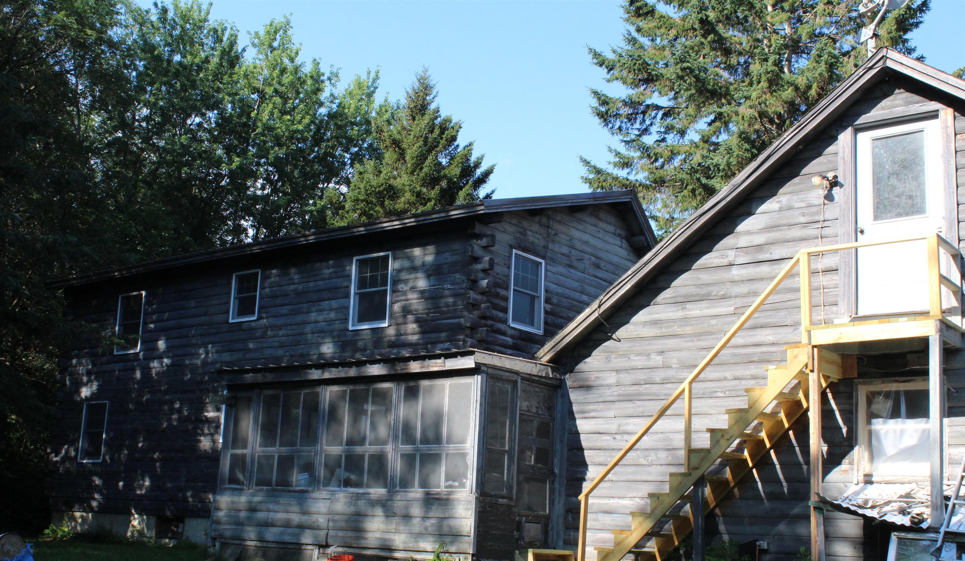 1516 Stark Hw, Stark, NH 03582
