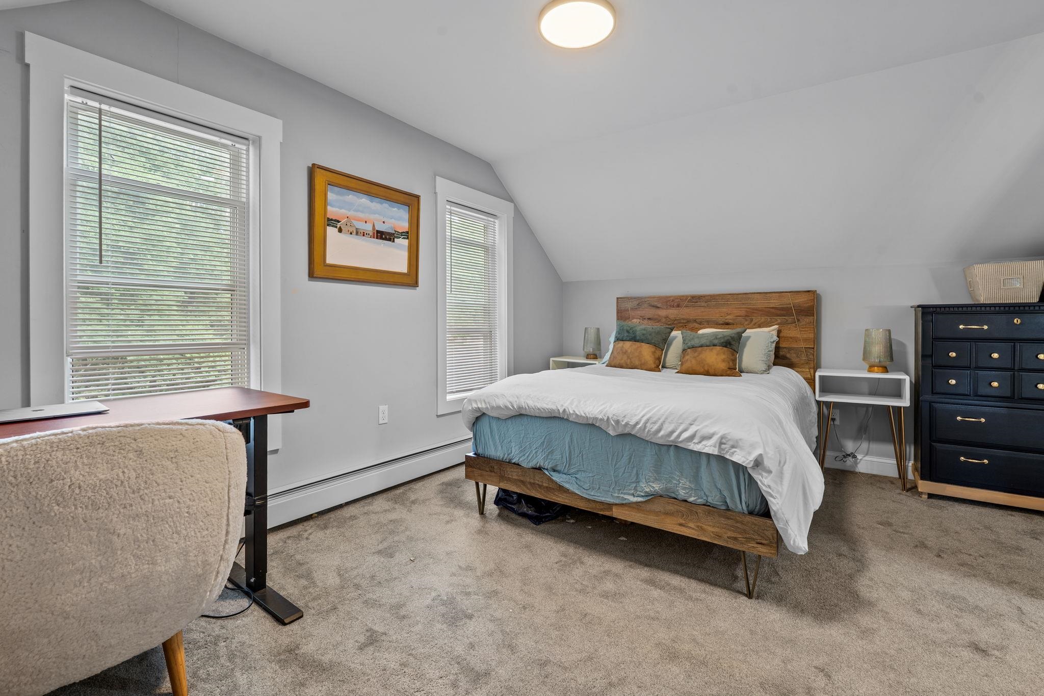254 Arah St, Manchester, NH 03104