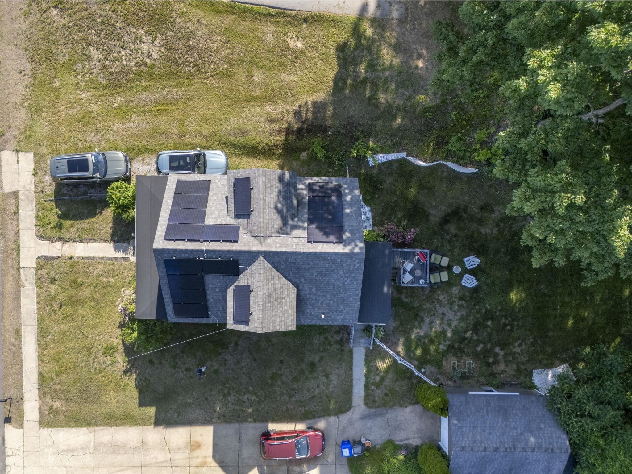 254 Arah St, Manchester, NH 03104