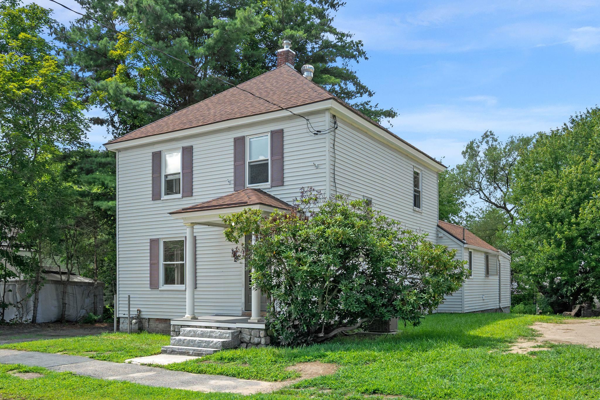 142 Main St, Plaistow, NH 03865