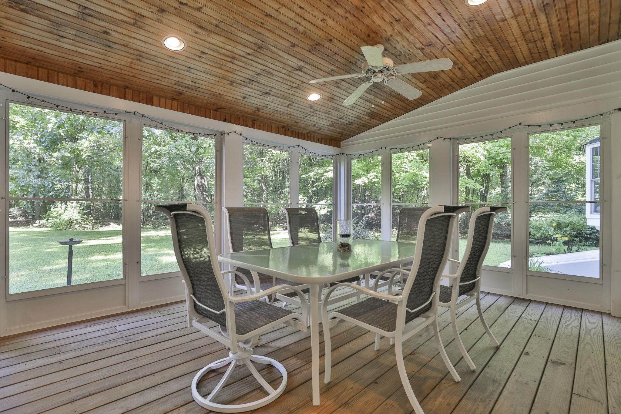 3 Captian Danforth Ln, Amherst, NH 03031