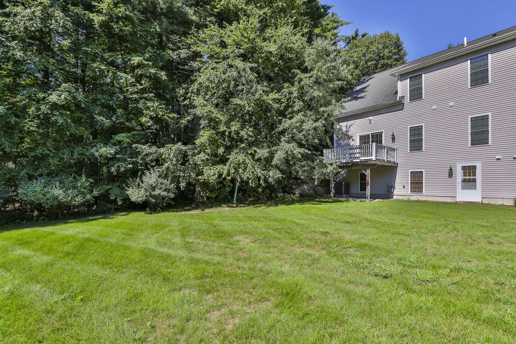 9 Partridge Ln, Atkinson, NH 03811