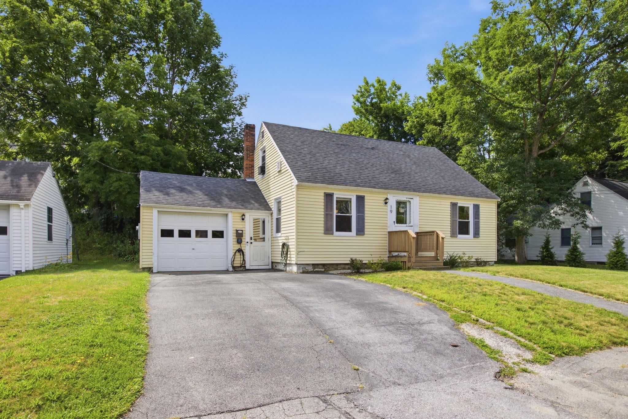 19 Buffumsville Rd, Somersworth, NH 03878