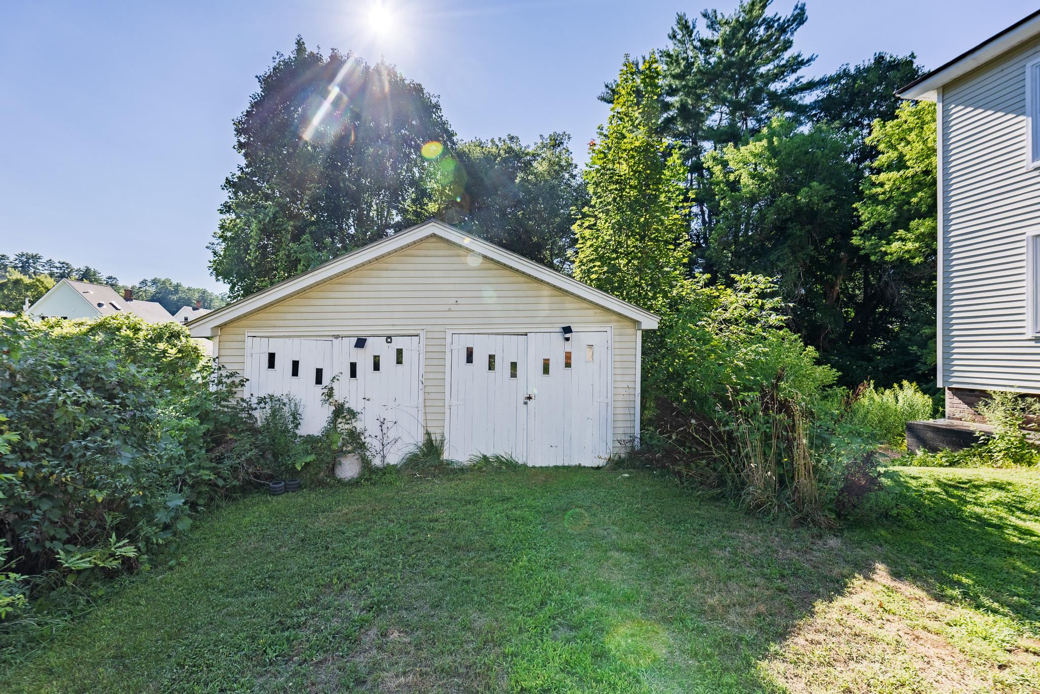 8 Pine St, Lebanon, NH 03766