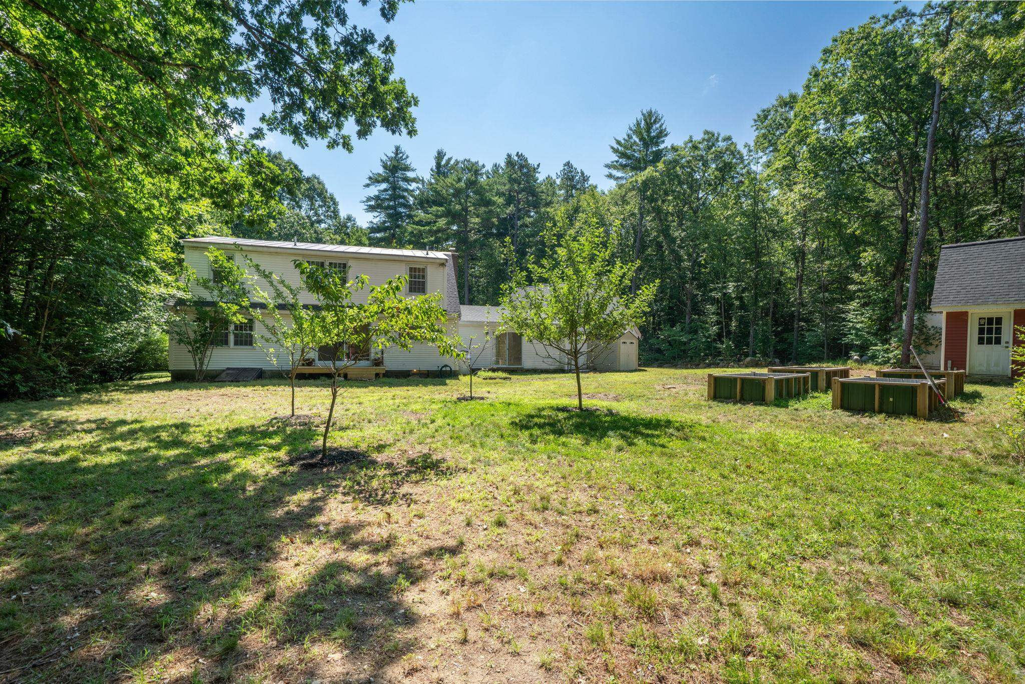 99 Tower Hill Rd, Candia, NH 03034