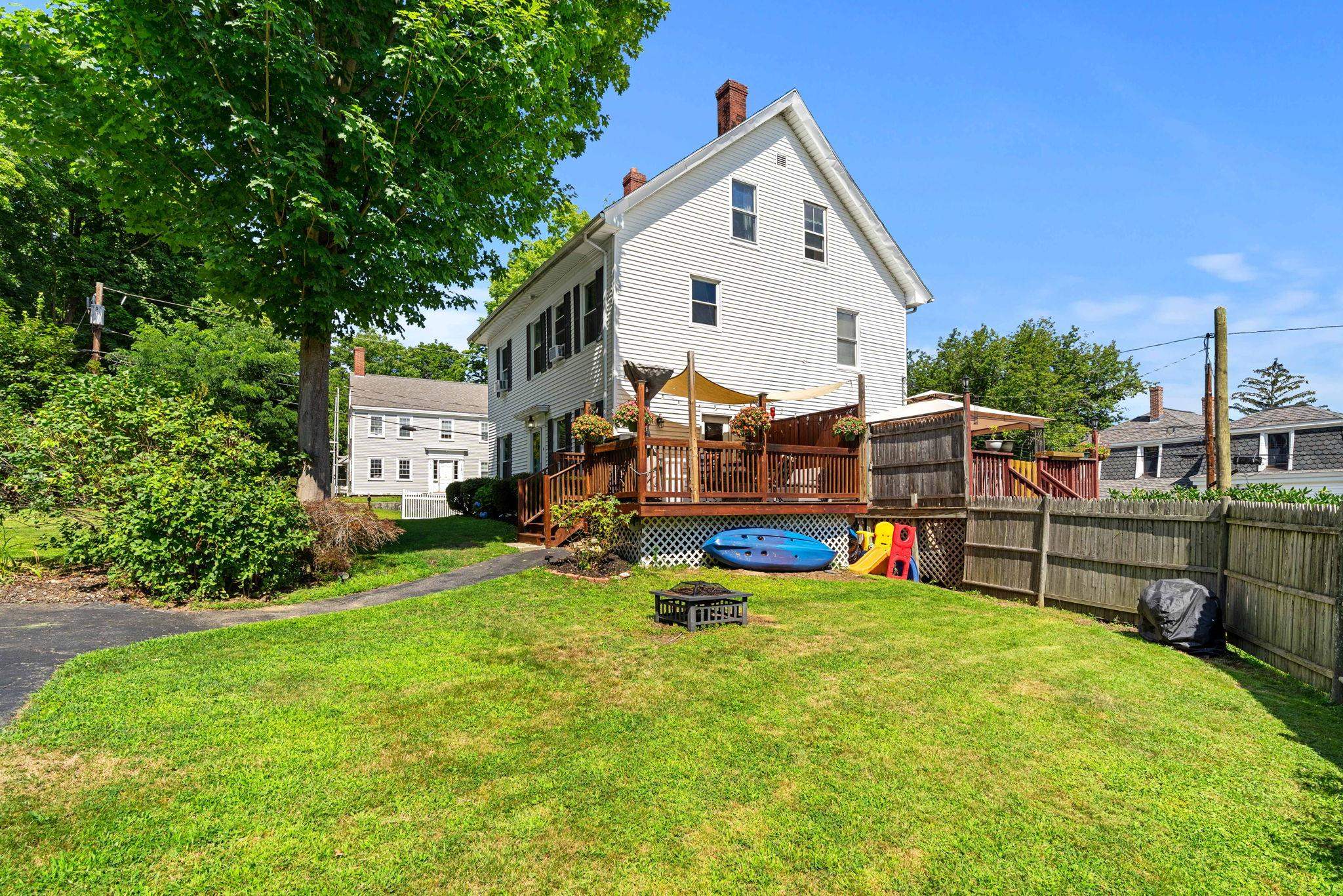 4 Swamscott St, Newfields, NH 03856